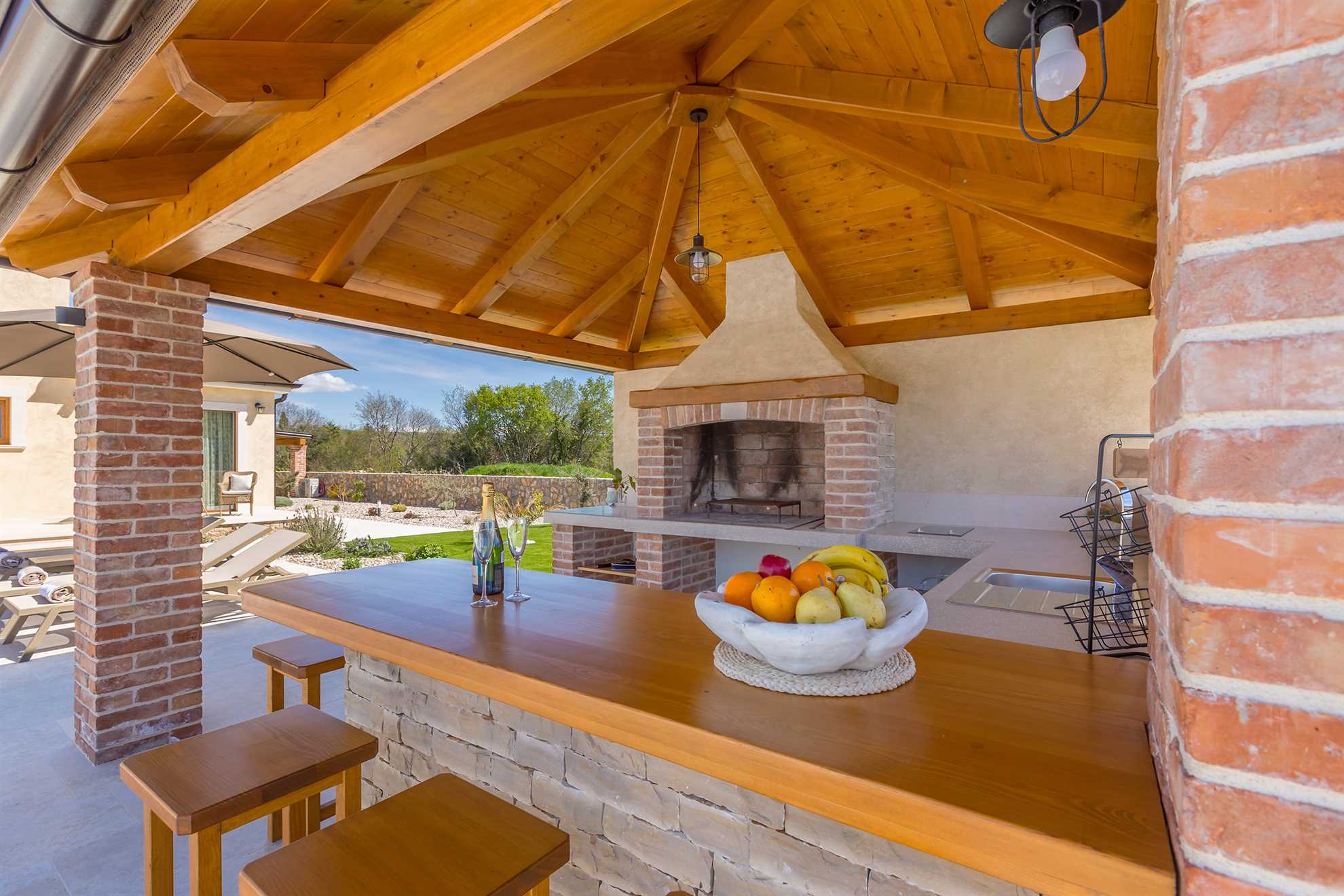 Villa QUERCUS s grijanim bazenom