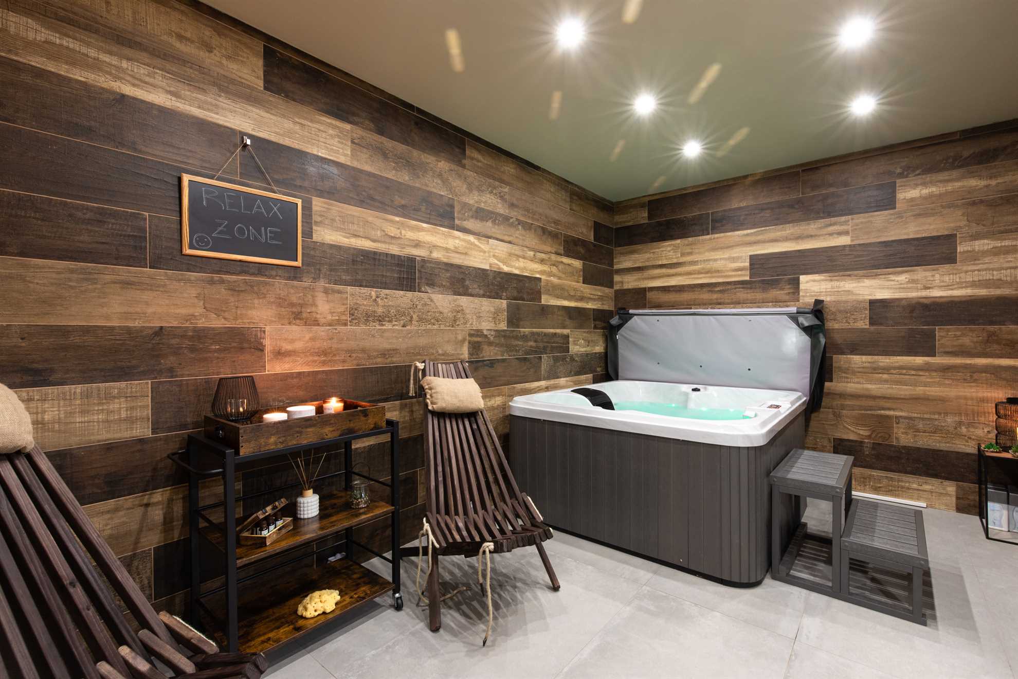 Luxusvilla LORKIA mit Sauna und Whirlpool