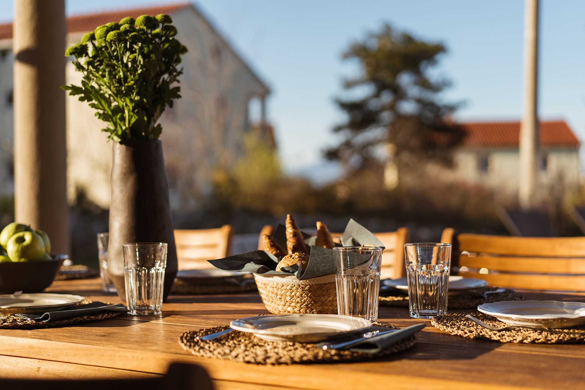 Villa Gardenia with pool and garden