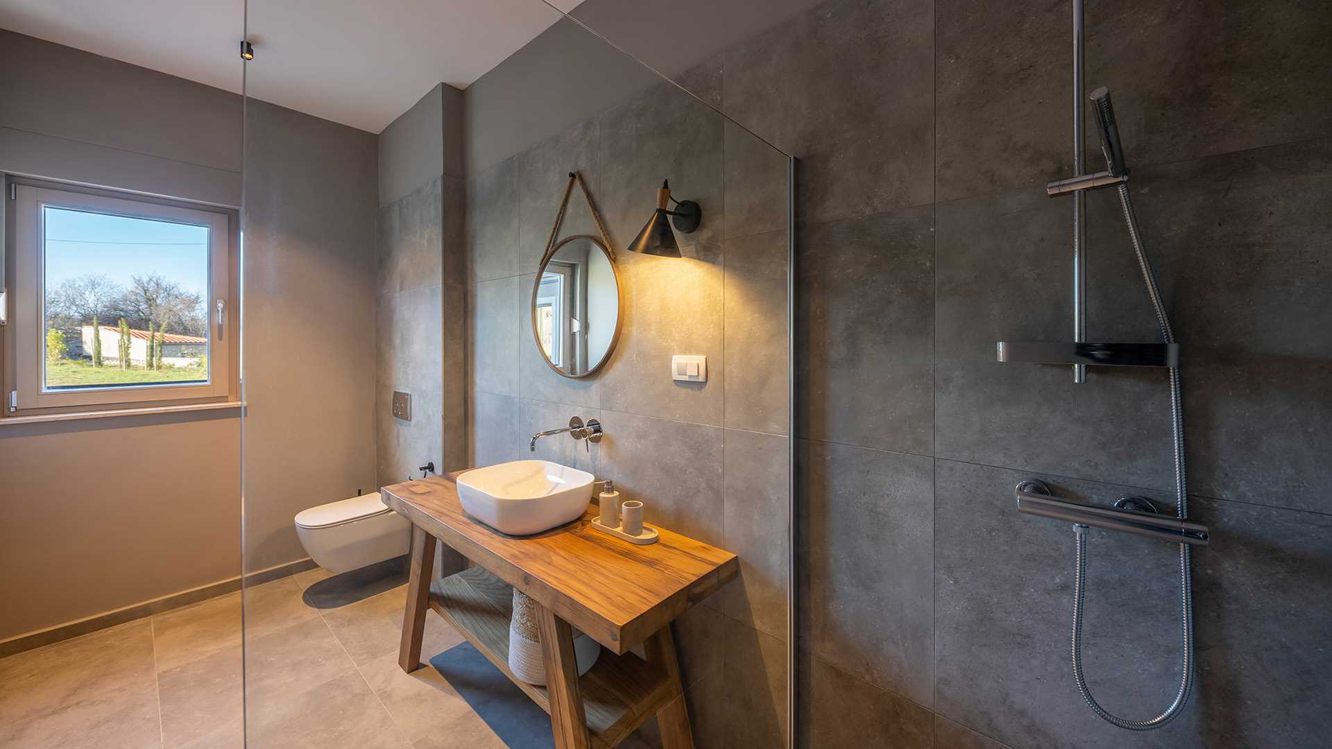 Villa Gardenia with pool and garden