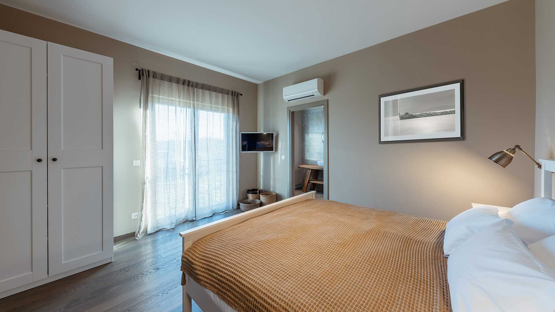 Villa Gardenia with pool and garden