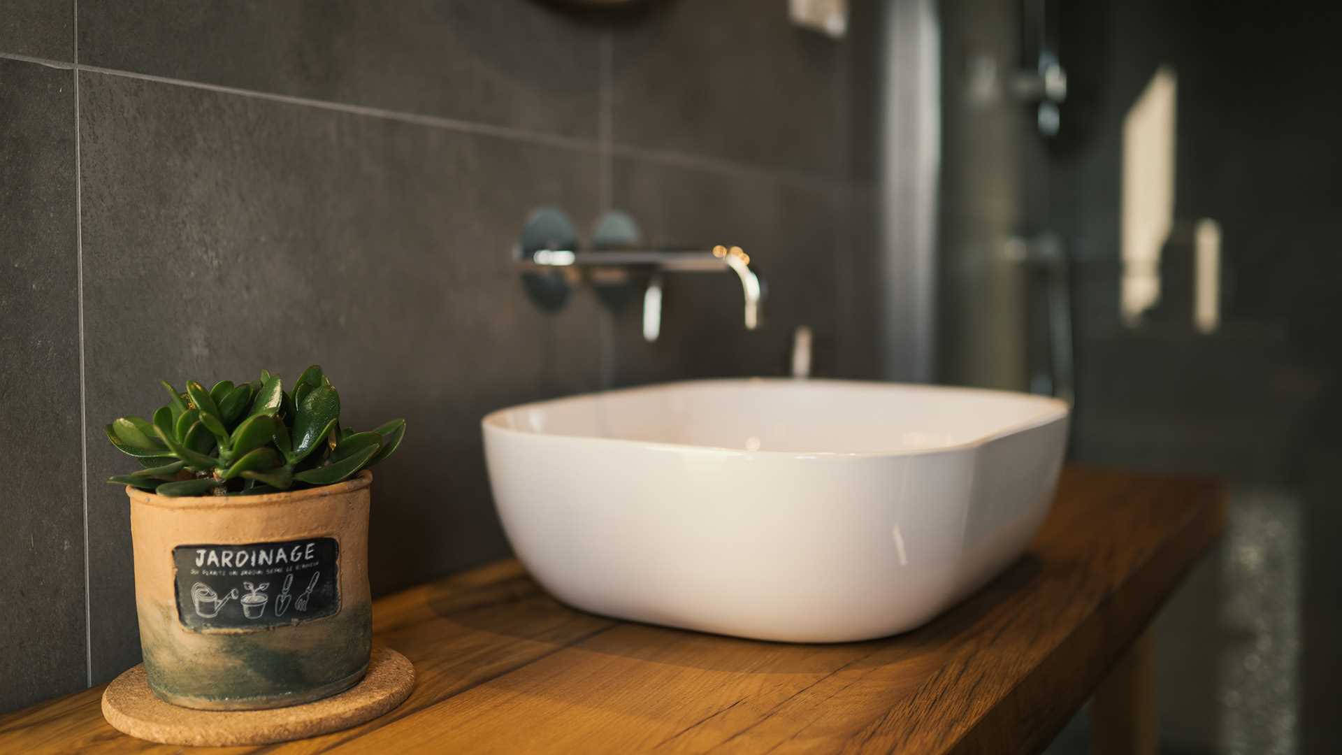 Villa Gardenia with pool and garden