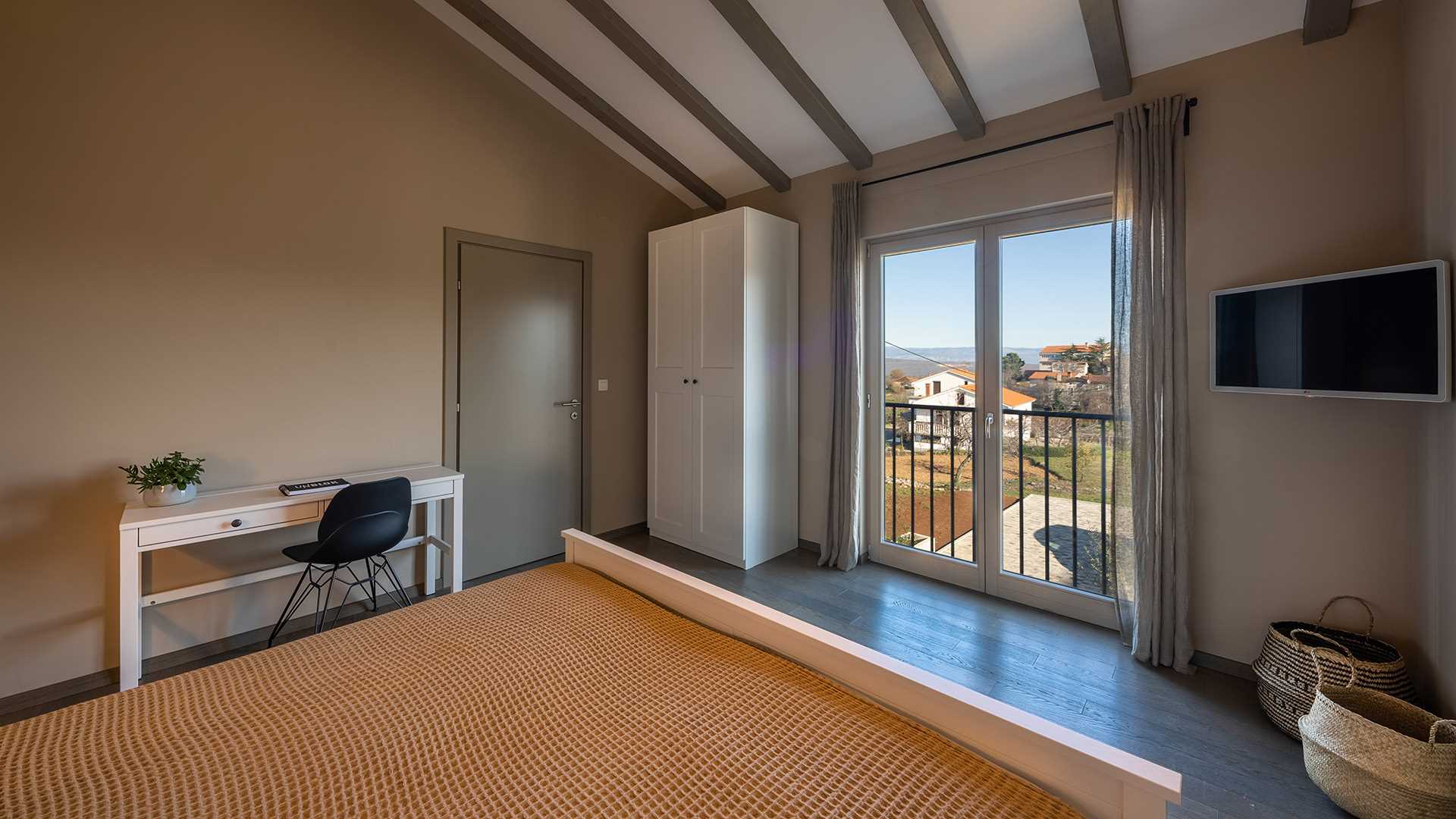 Villa Gardenia with pool and garden