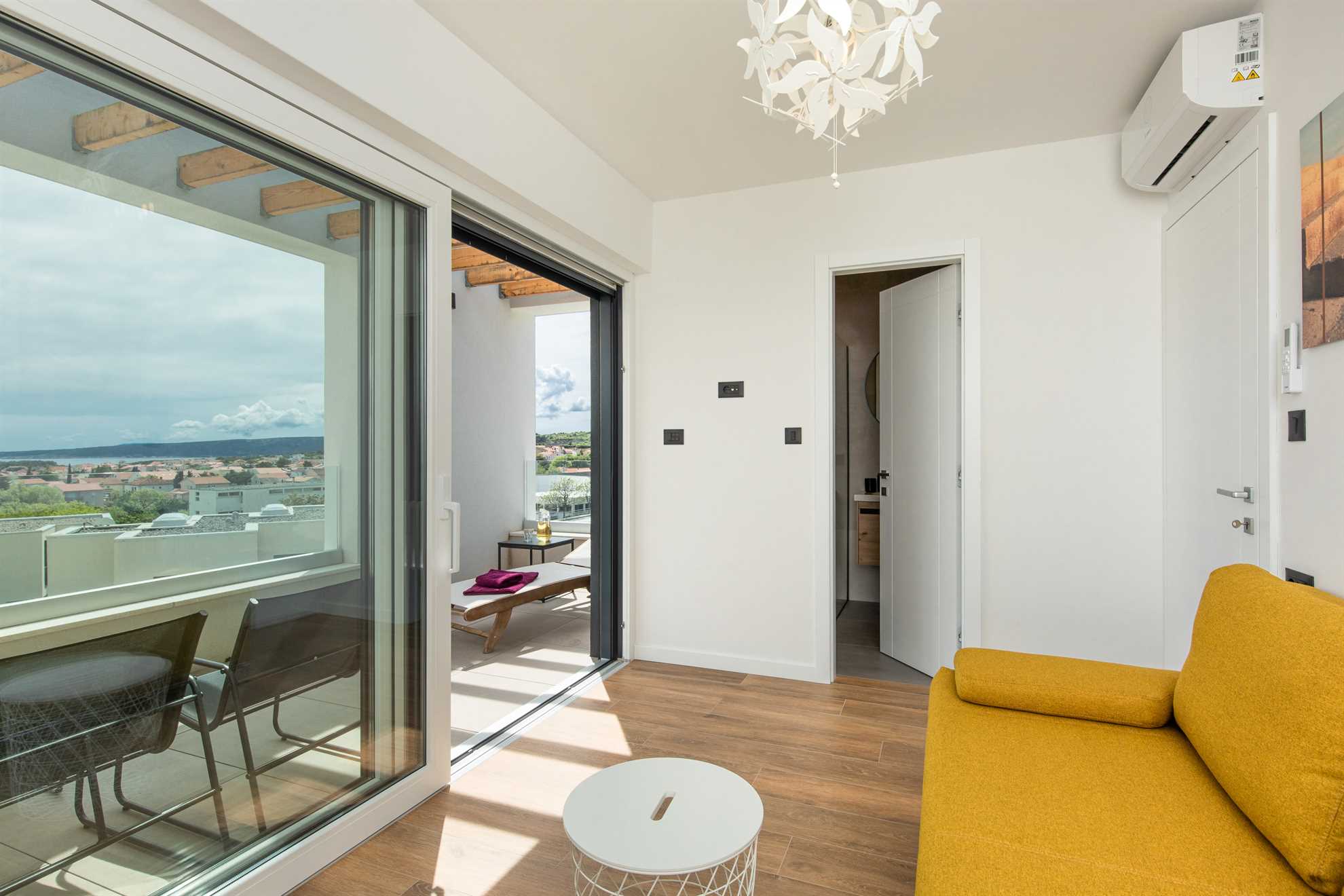 Appartamento KRK con jacuzzi