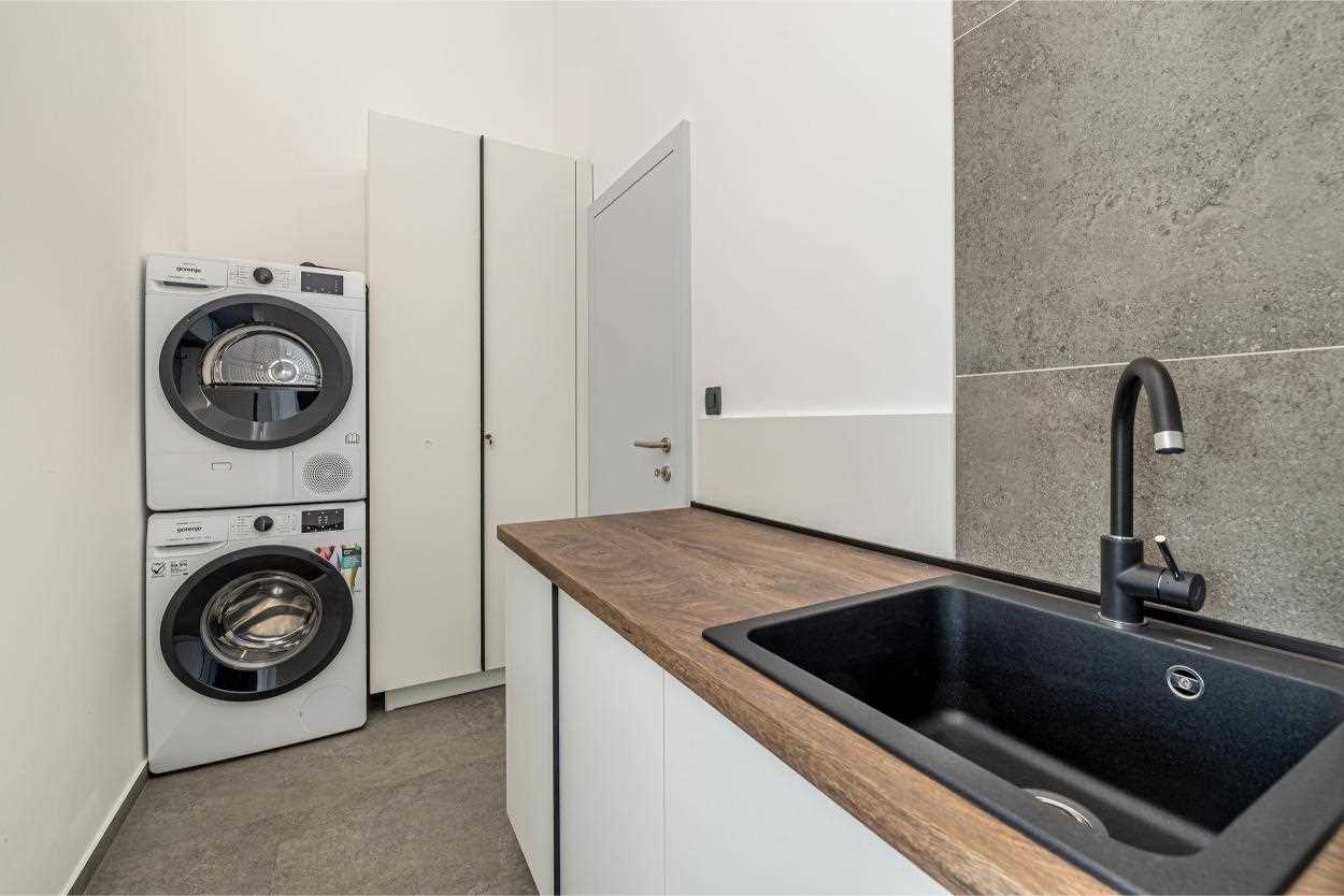 Kuća za odmor TARA & LANA I s grijanim bazenom