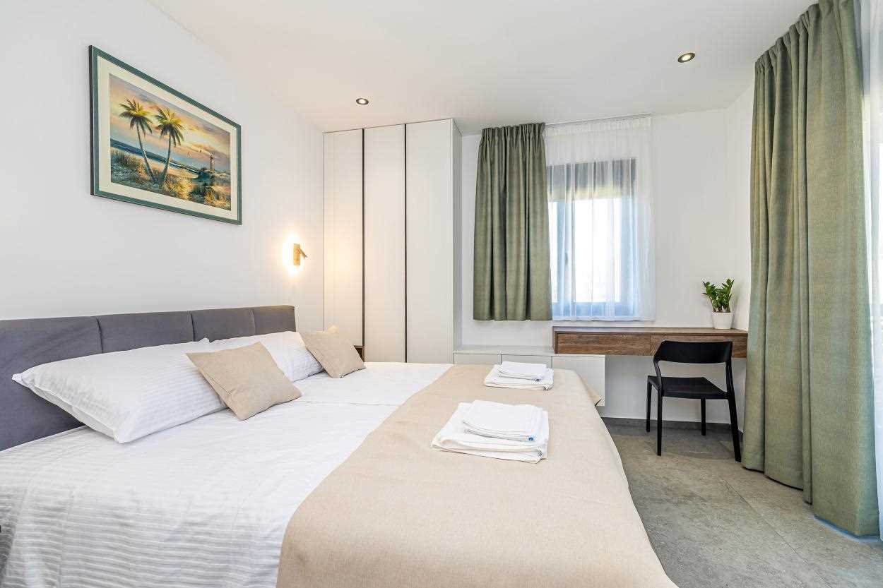 Kuća za odmor TARA & LANA I s grijanim bazenom