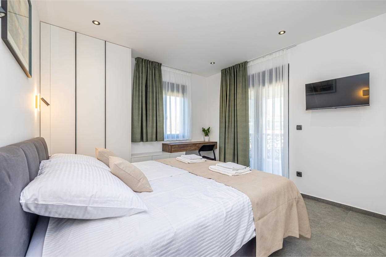 Kuća za odmor TARA & LANA I s grijanim bazenom