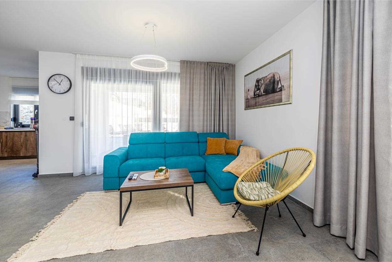 Kuća za odmor TARA & LANA I s grijanim bazenom