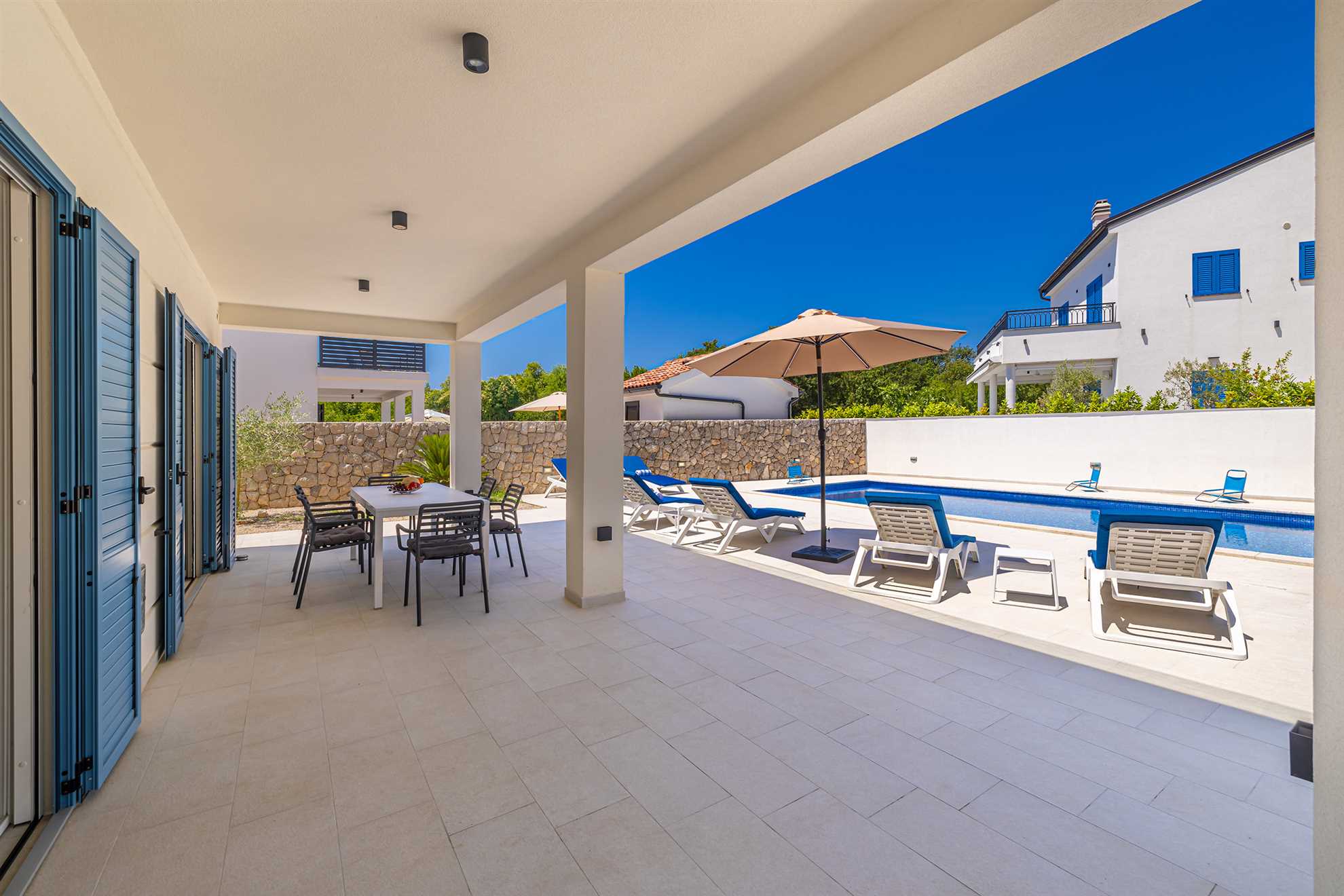 Holiday house DAN with private pool