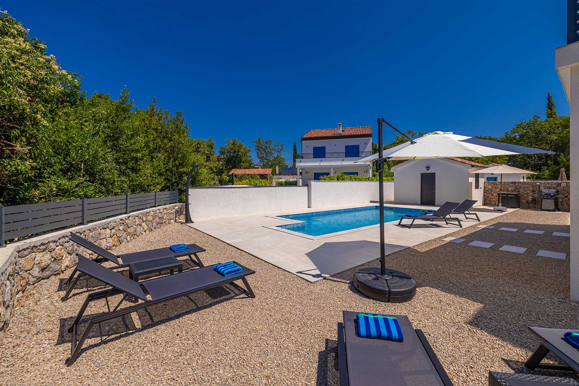 Ferienhaus SARA mit privatem Pool