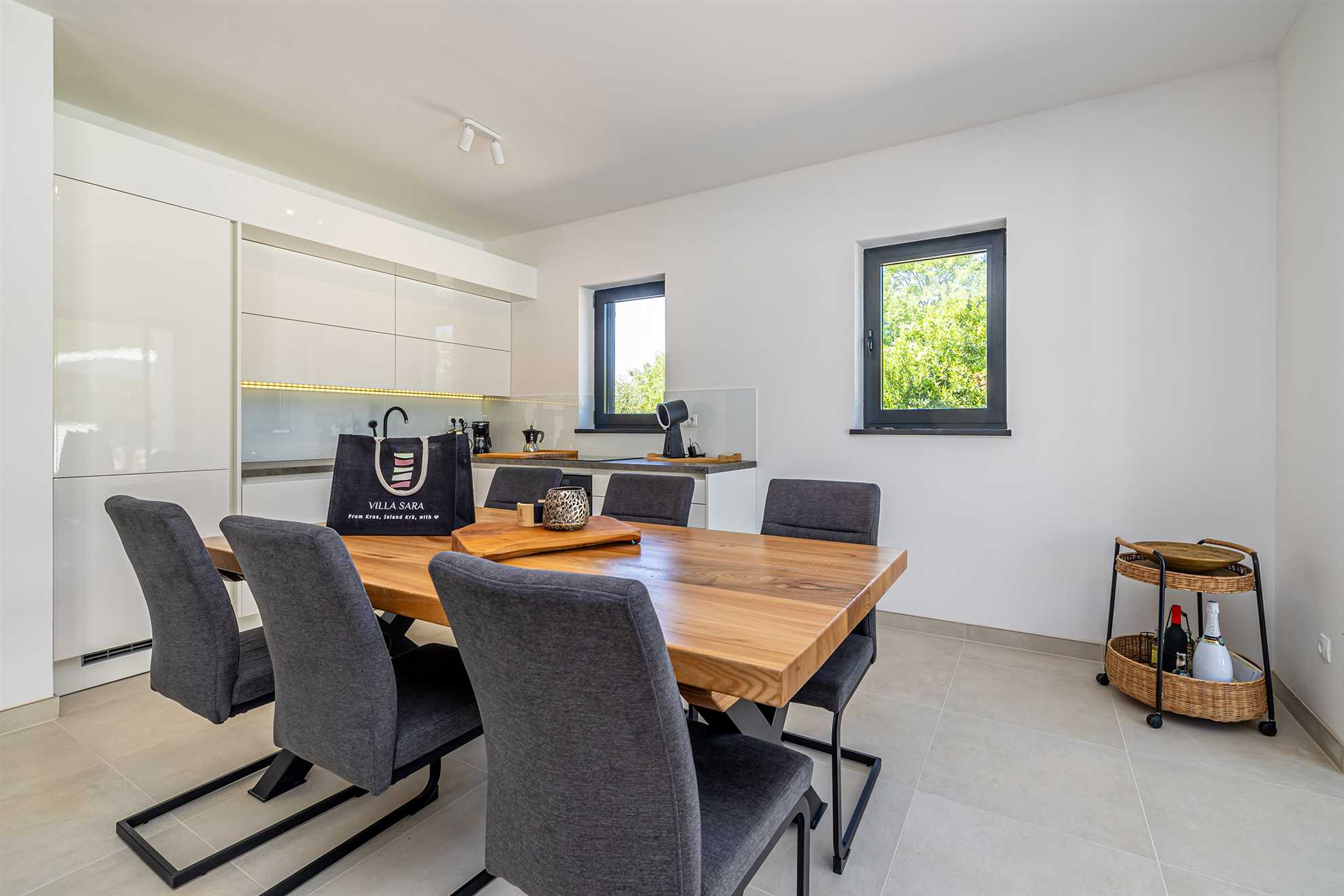 Ferienhaus SARA mit privatem Pool