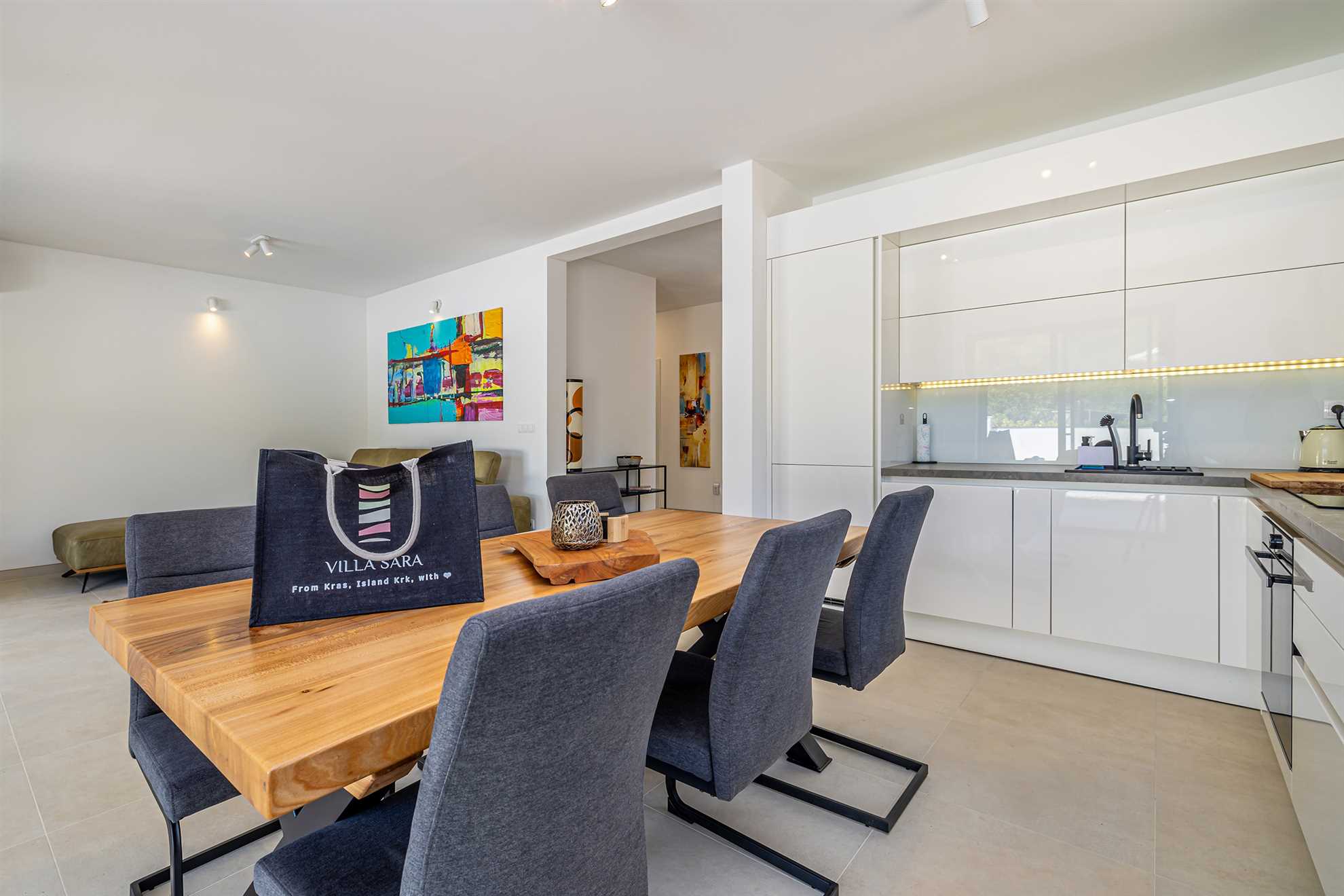 Ferienhaus SARA mit privatem Pool