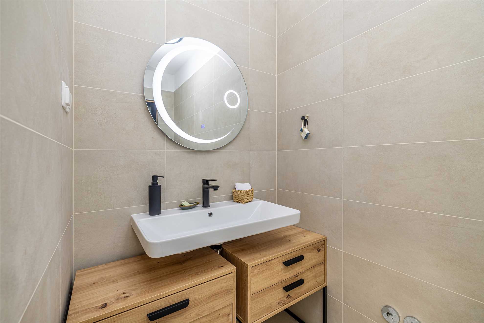 Ferienhaus SARA mit privatem Pool