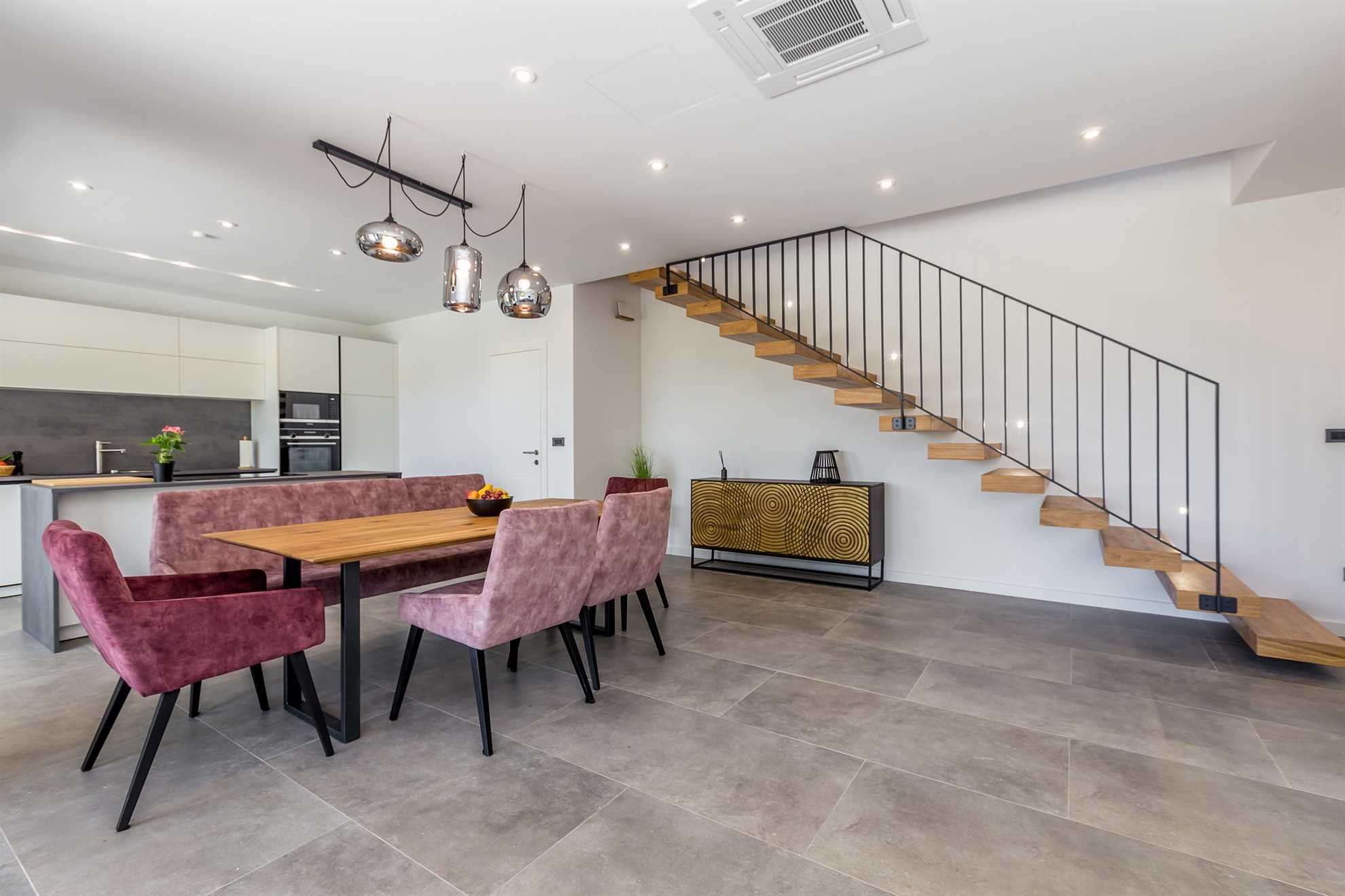 Villa VERENA mit beheiztem Pool