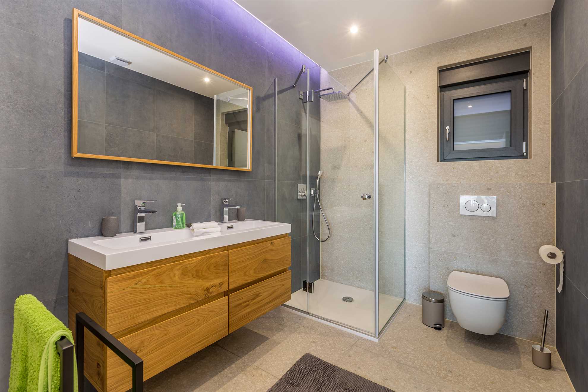 Villa VERENA mit beheiztem Pool