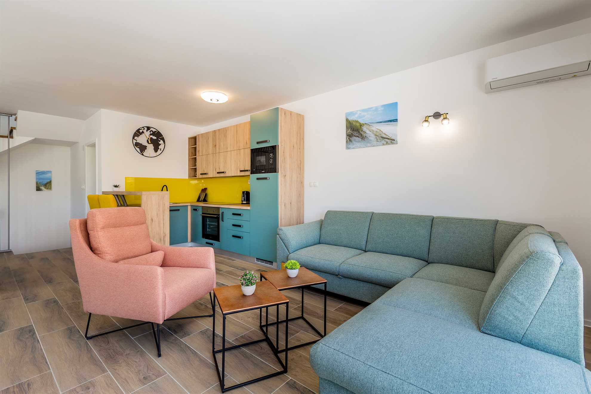 Holiday house SUNLIGHT with heated pool