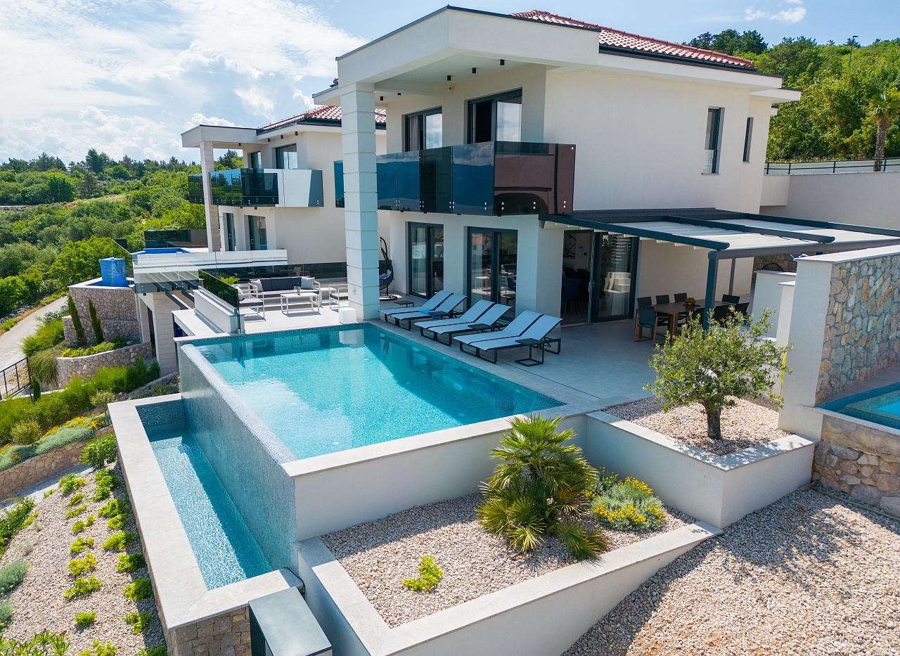 Villa MAJESTIC sa saunom i prekrasnim pogledom