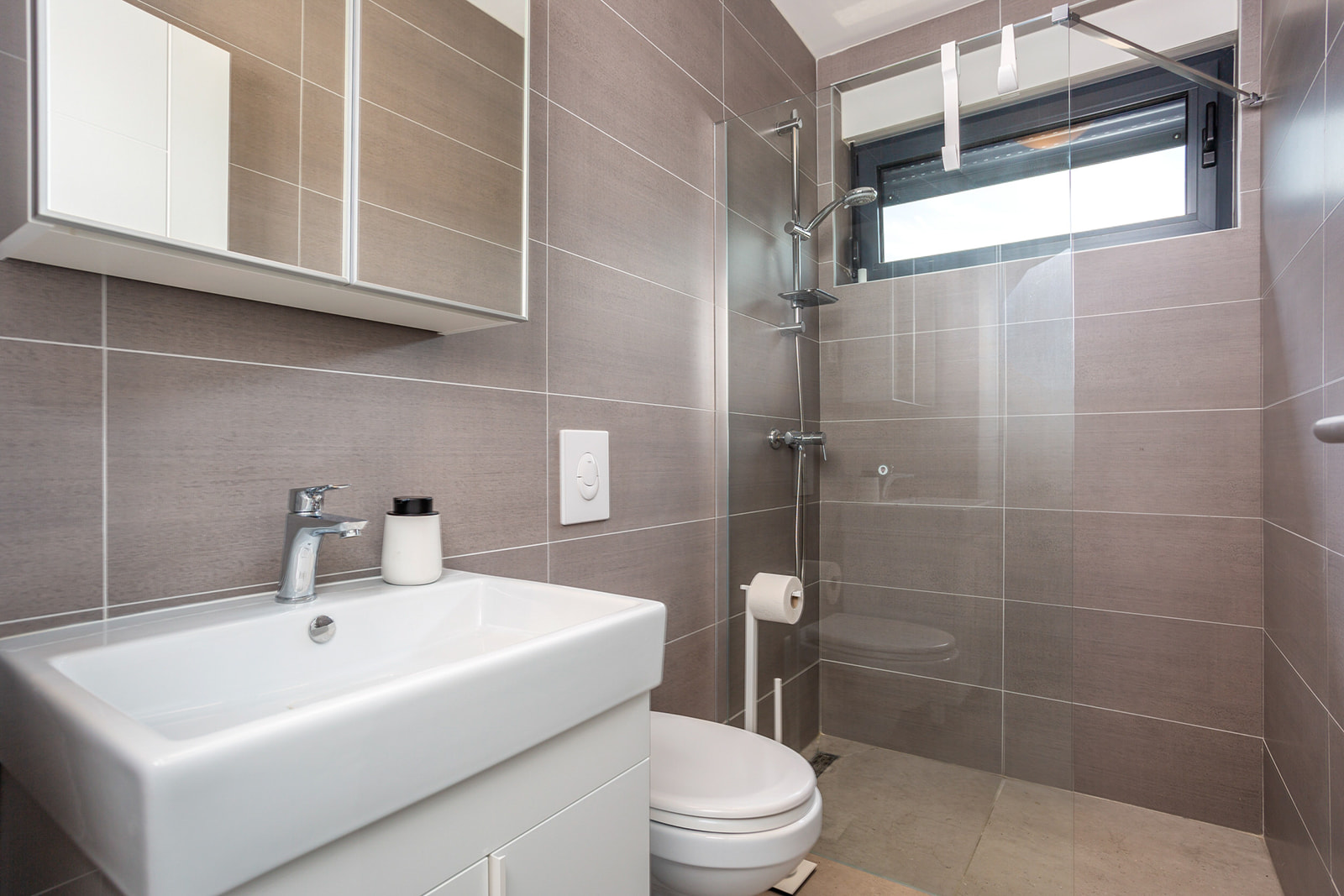 Villa LARUS mit privatem Pool