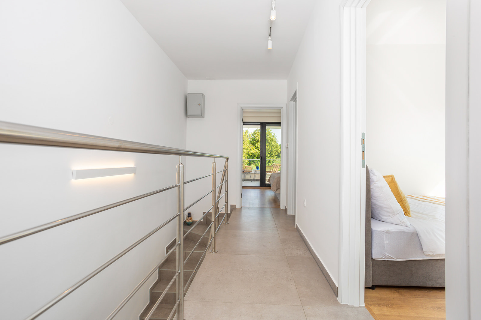 Villa LARUS mit privatem Pool