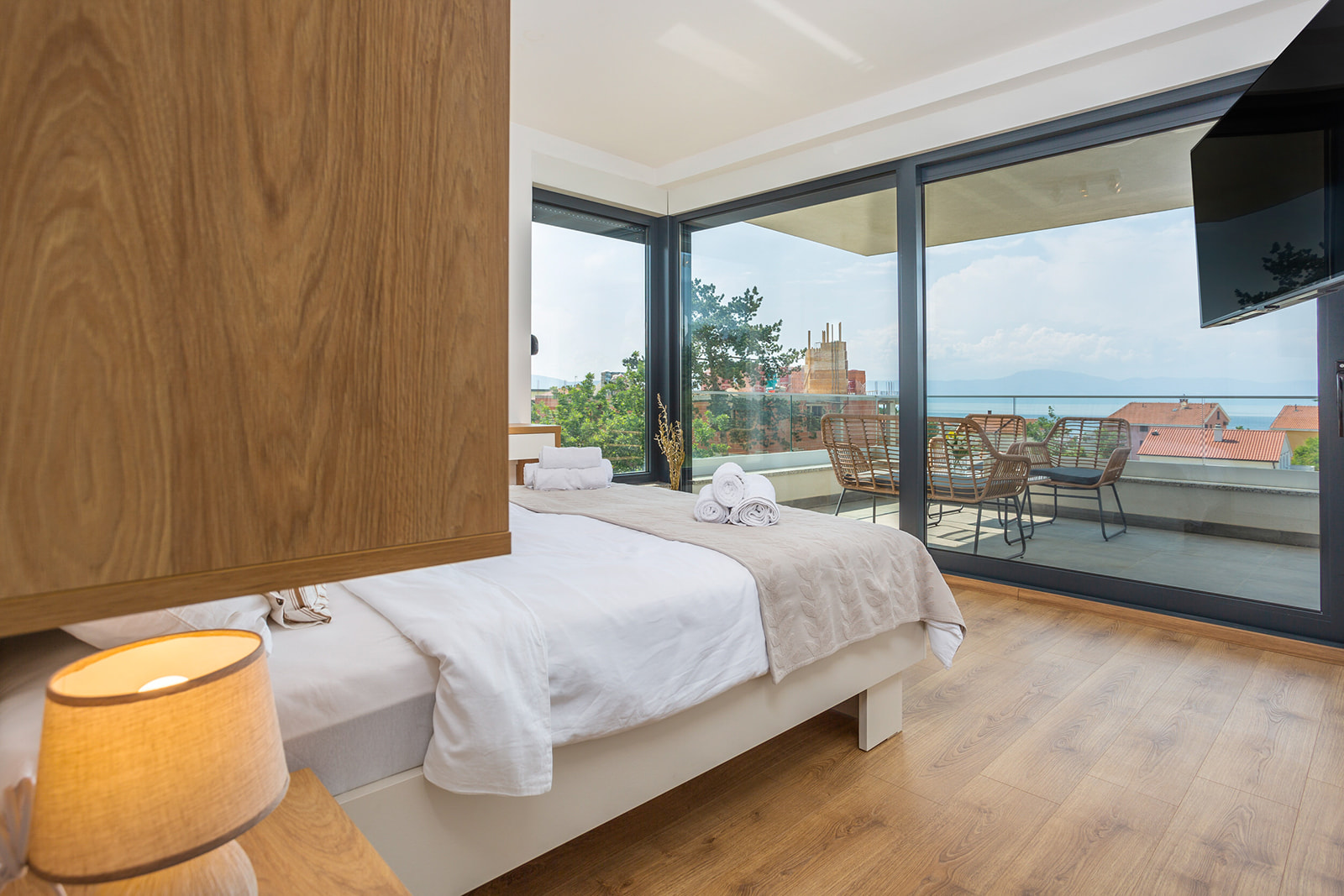 Villa LARUS mit privatem Pool