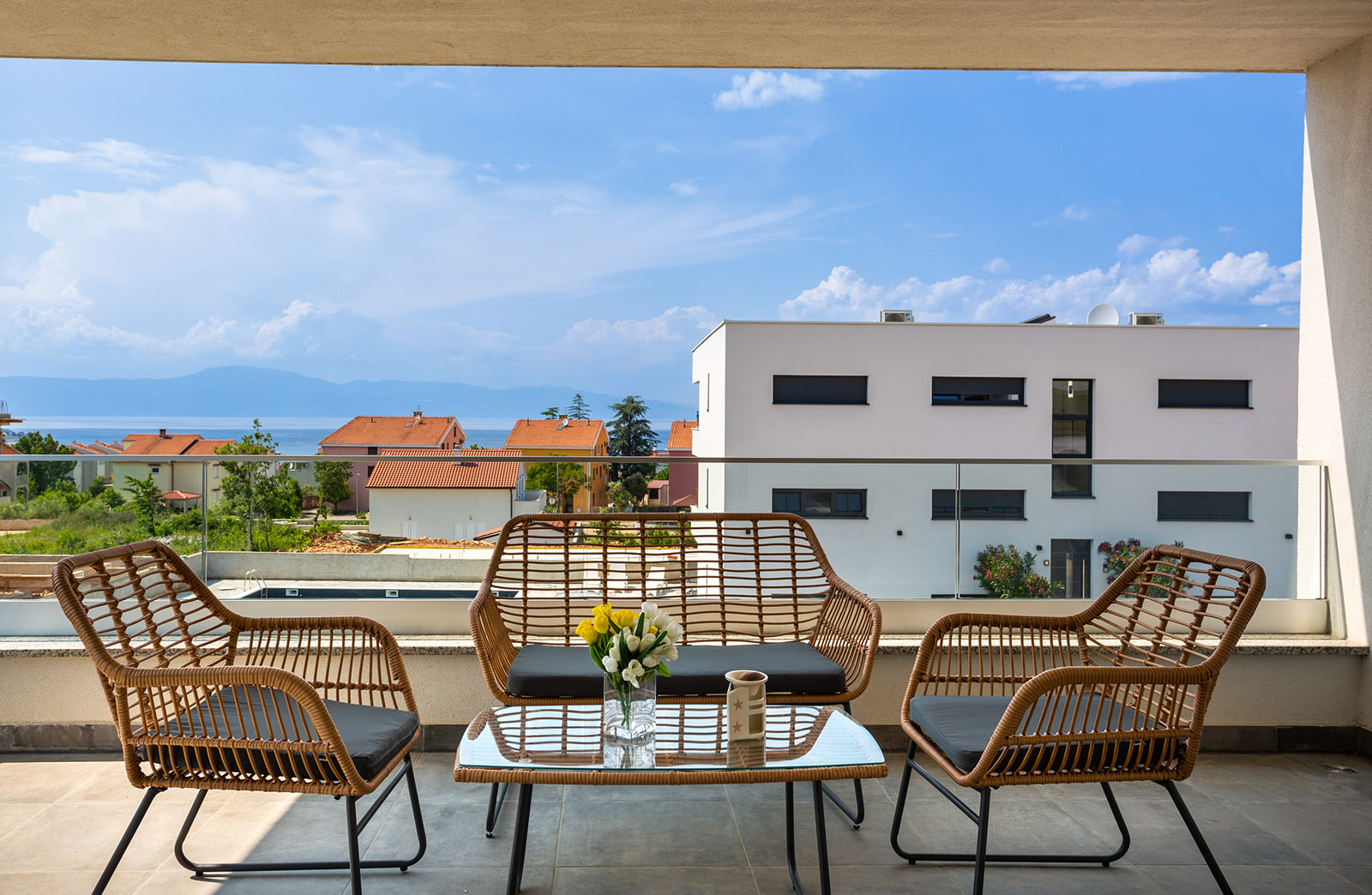 Villa LARUS mit privatem Pool