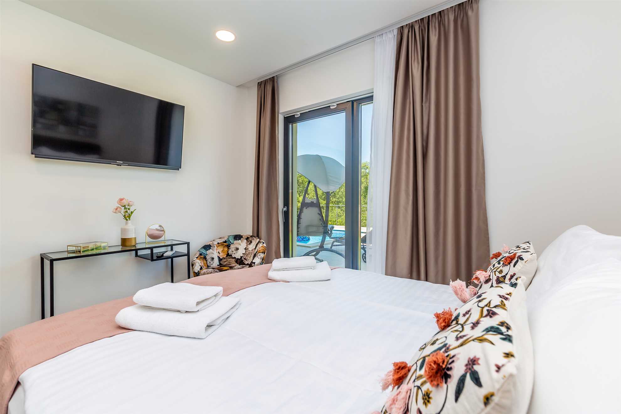 Villa MERAVIGLIA con piscina privata