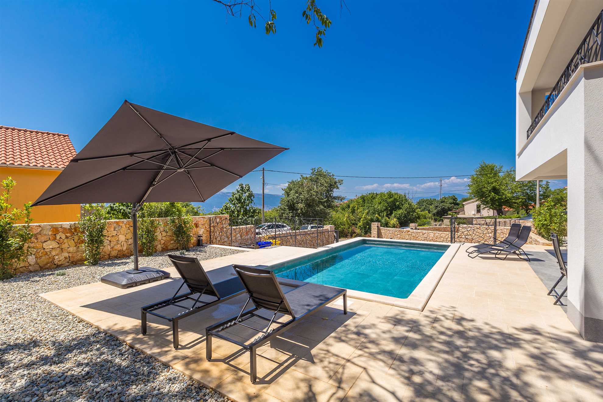 Villa DEI TRAMONTI with private pool in Linardici | Visit Krk