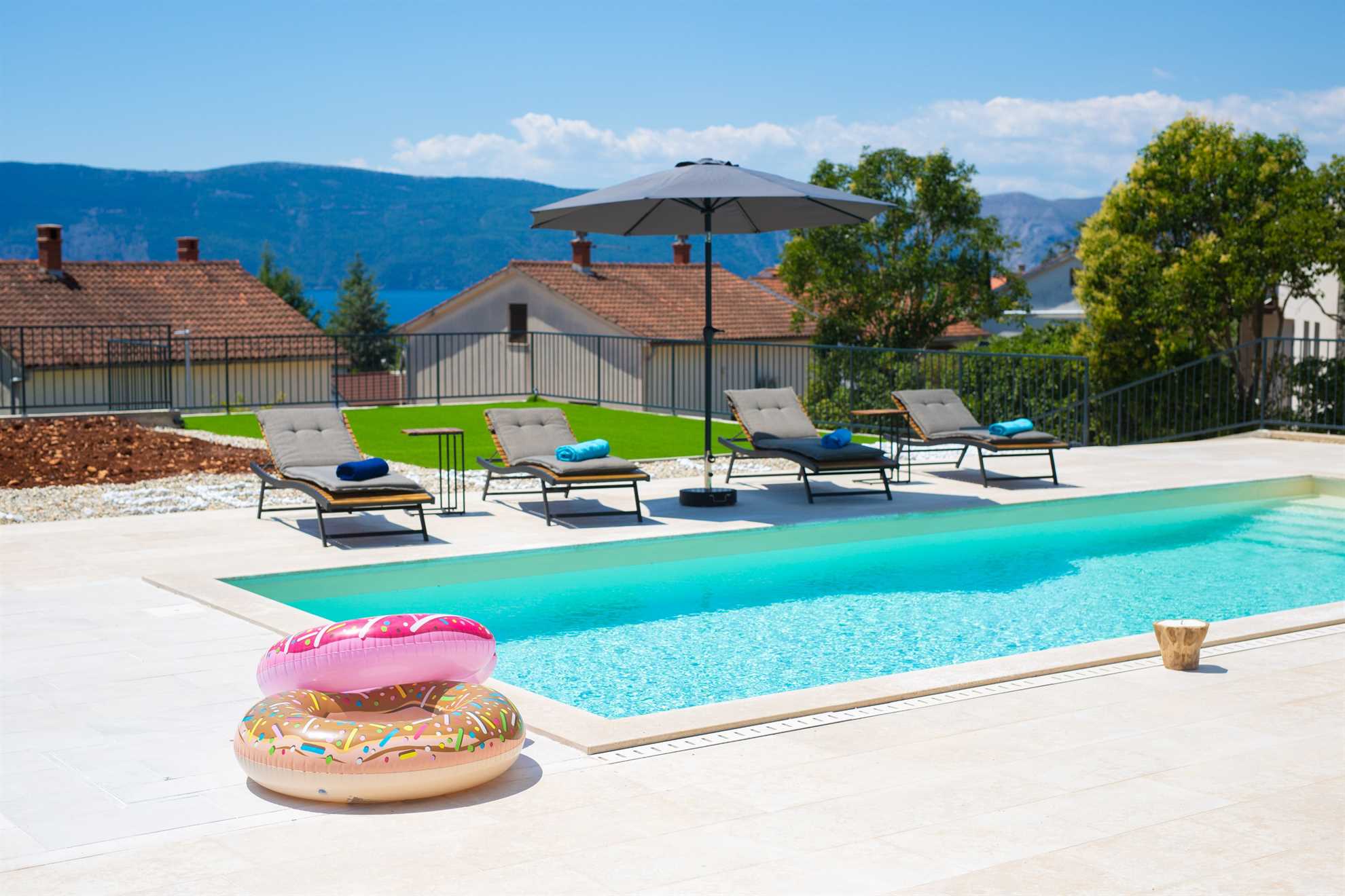 Villa MAGNIFICA s bazenom