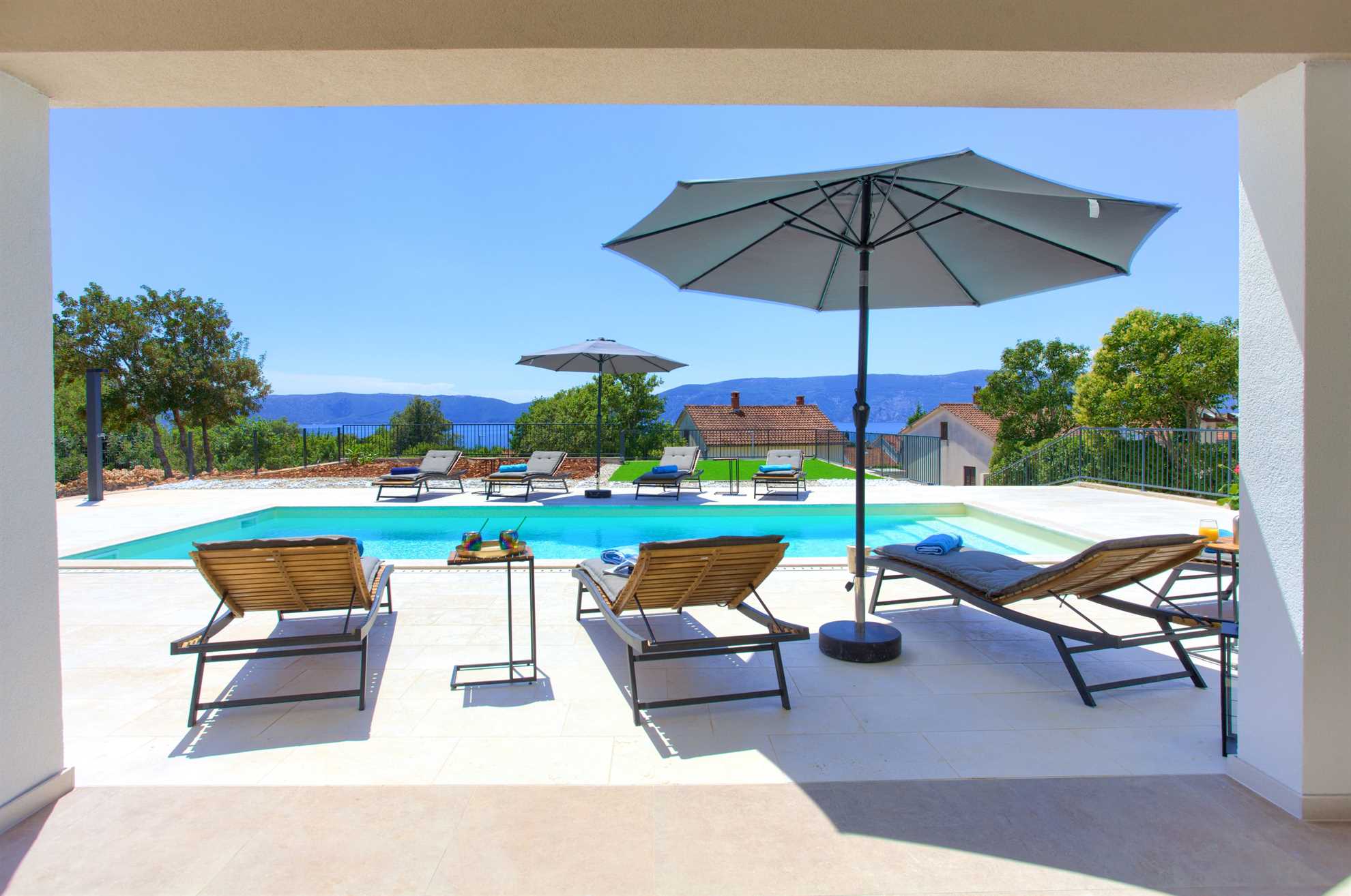 Villa MAGNIFICA s bazenom