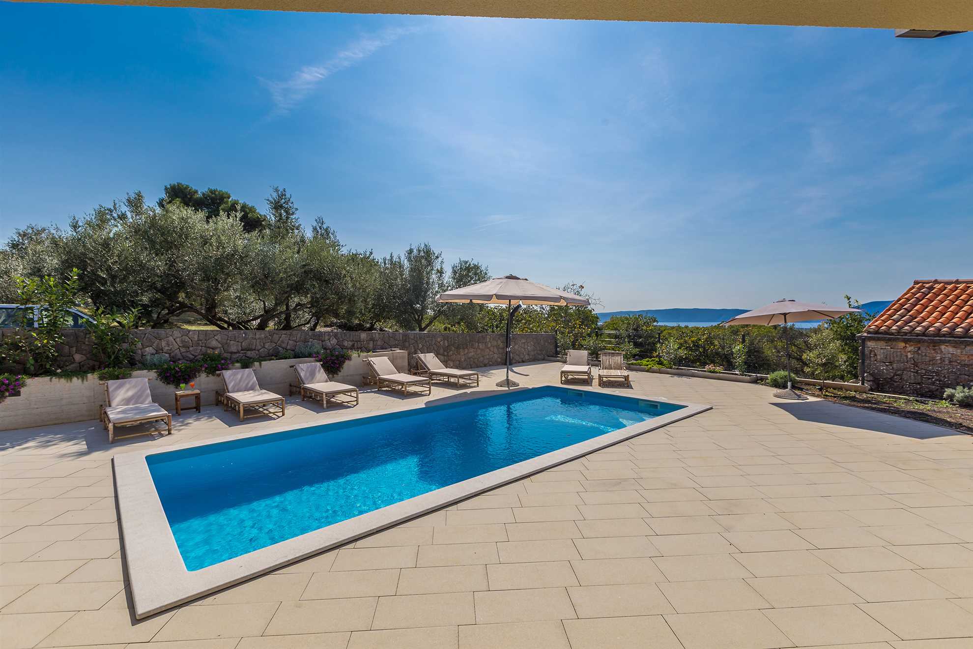 Ferienhaus LUNA mit Pool