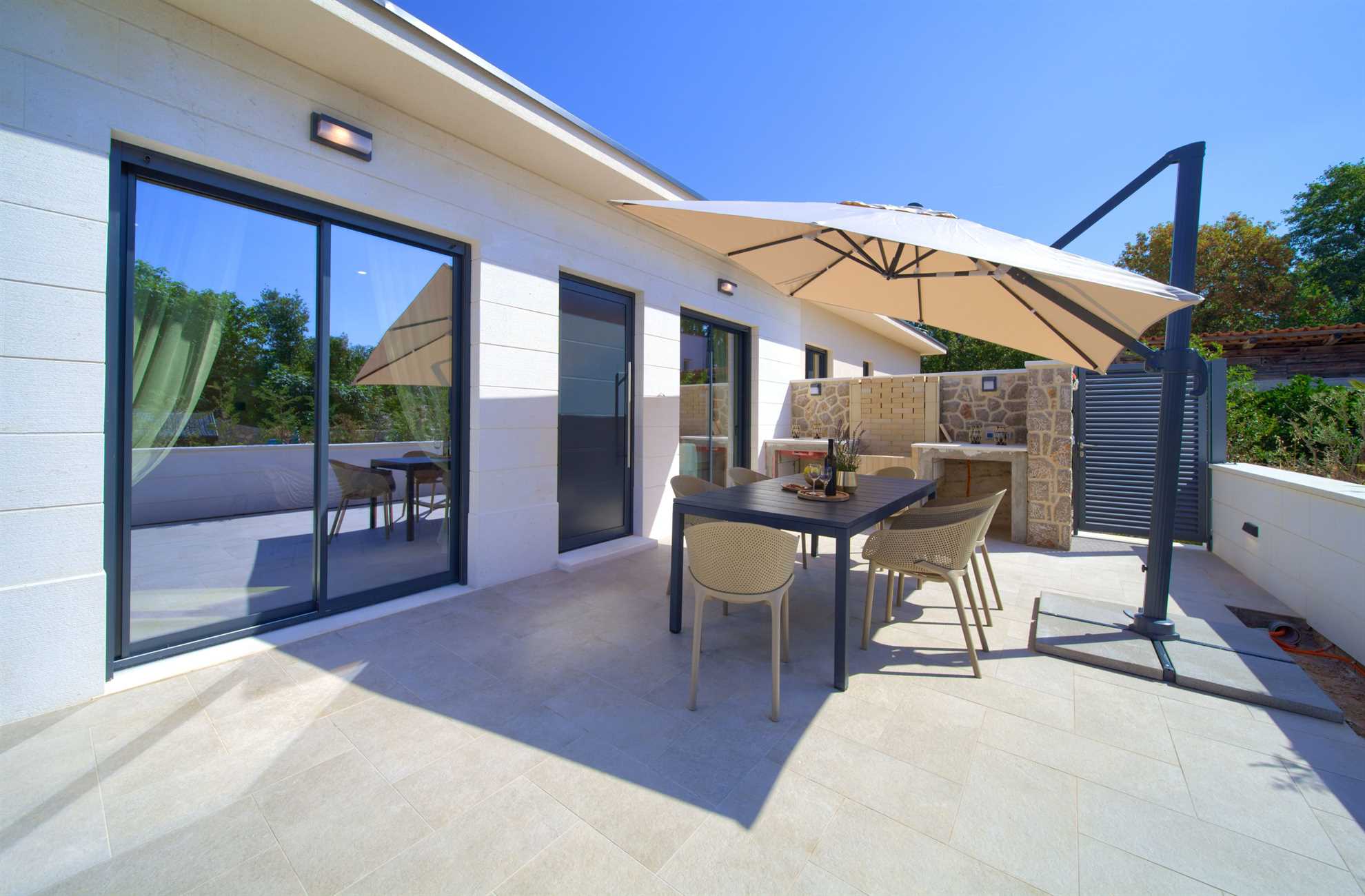 Villa QUARNARO mit beheiztem Pool