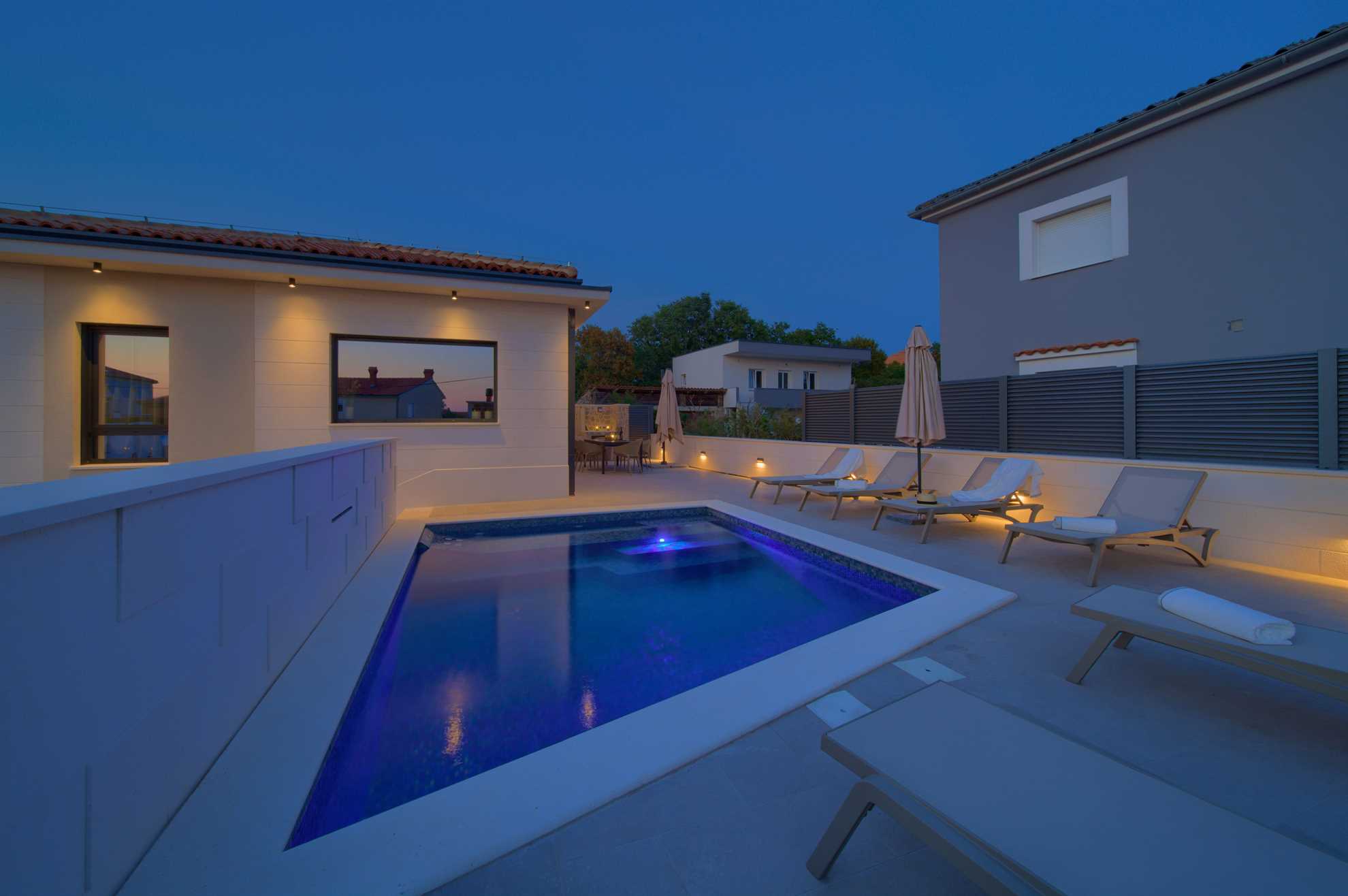 Villa QUARNARO mit beheiztem Pool