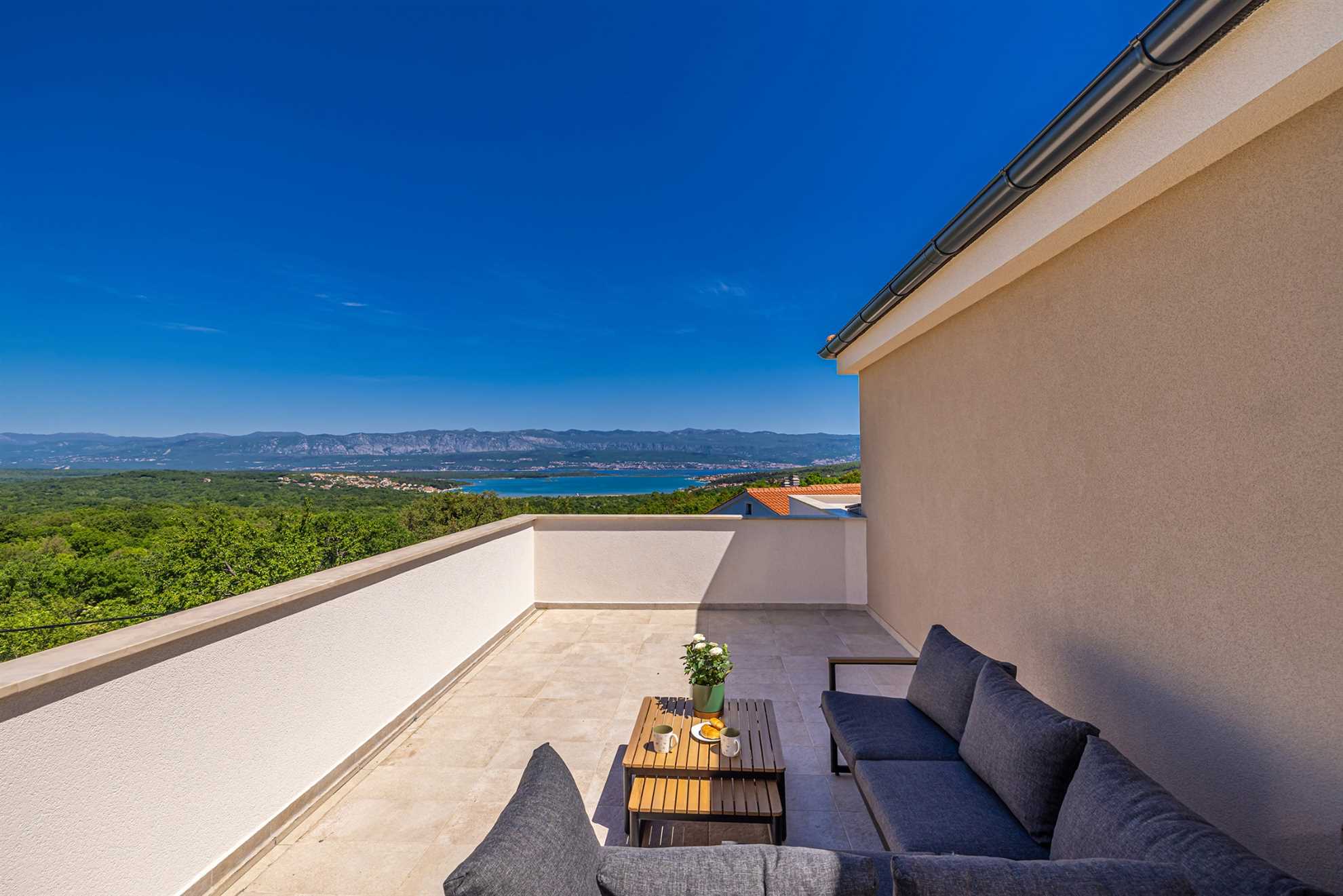 Villa BELLA VISTA with sea view