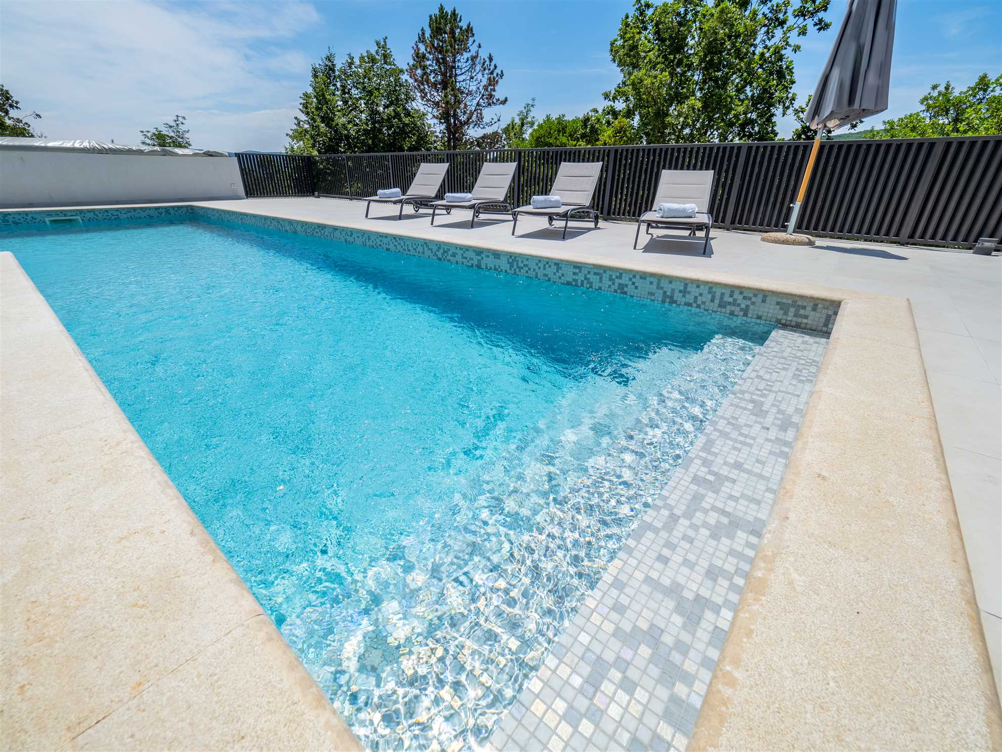 Beautiful Villa TIMES with heated pool