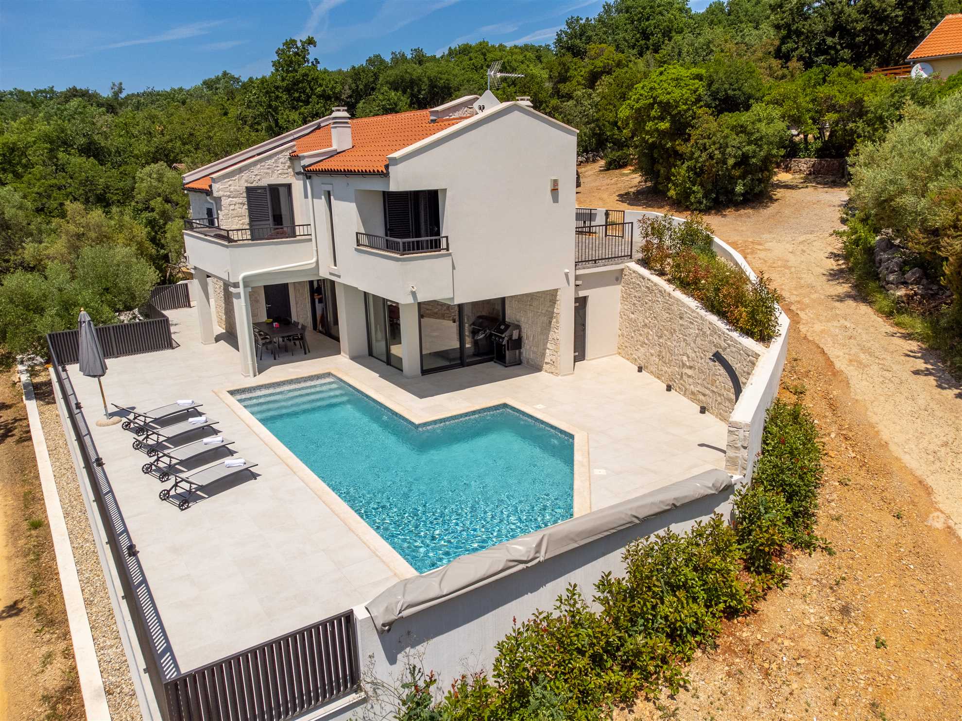 Beautiful Villa TIMES with heated pool