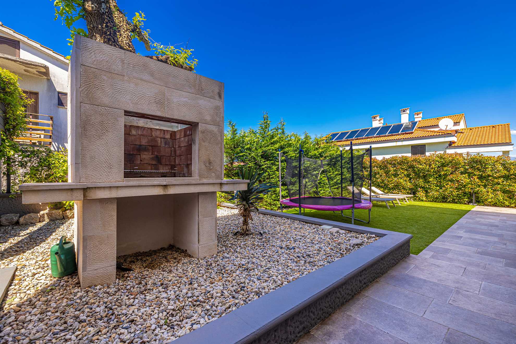 Apartment SIORA with heated pool