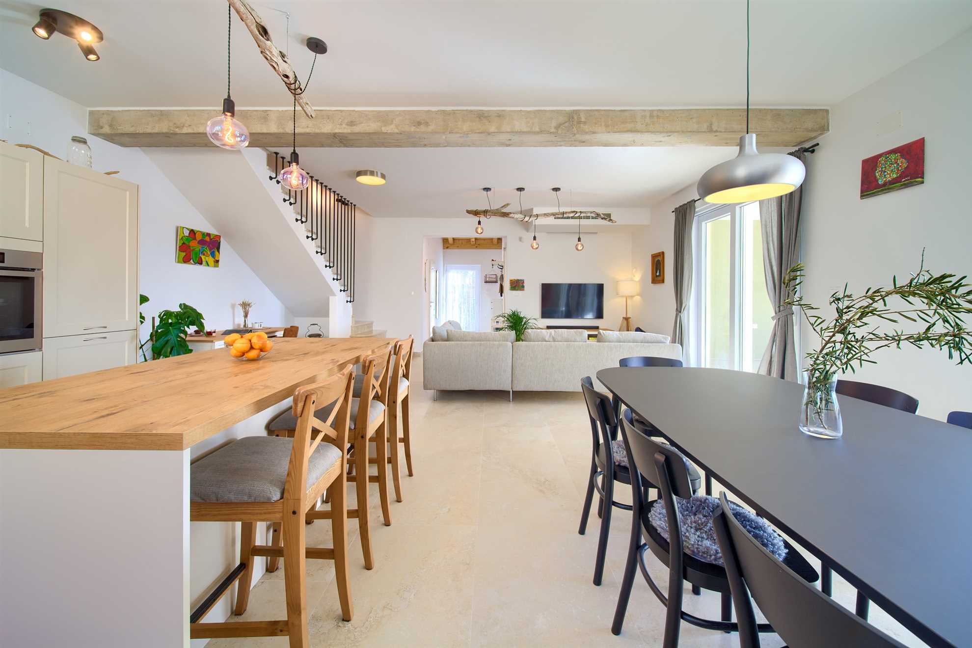 Vila BEACHFRONT s grijanim bazenom