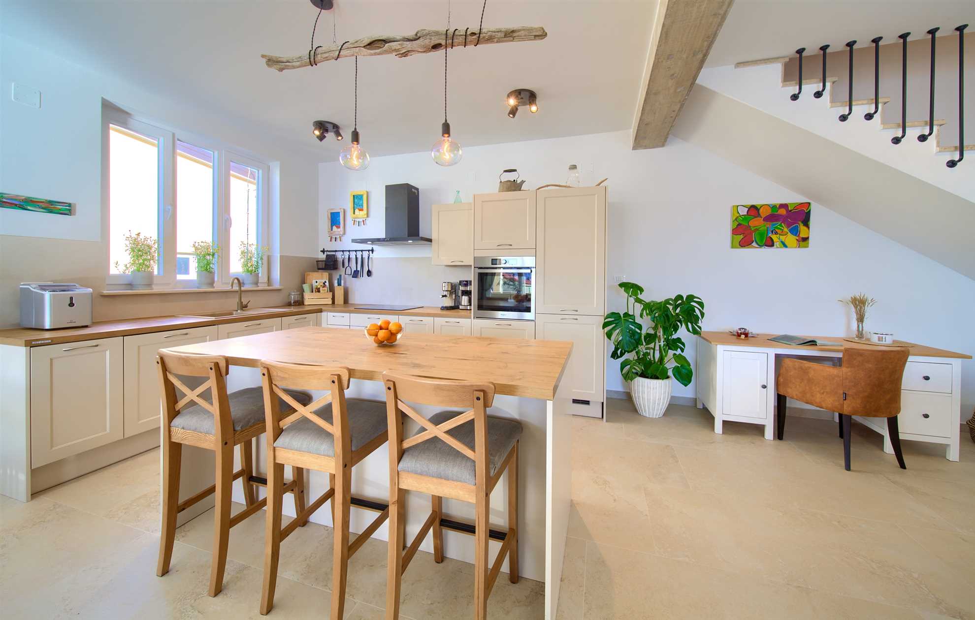 Vila BEACHFRONT s grijanim bazenom