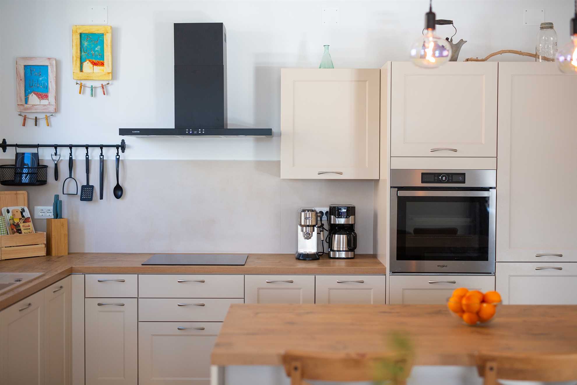 Vila BEACHFRONT s grijanim bazenom