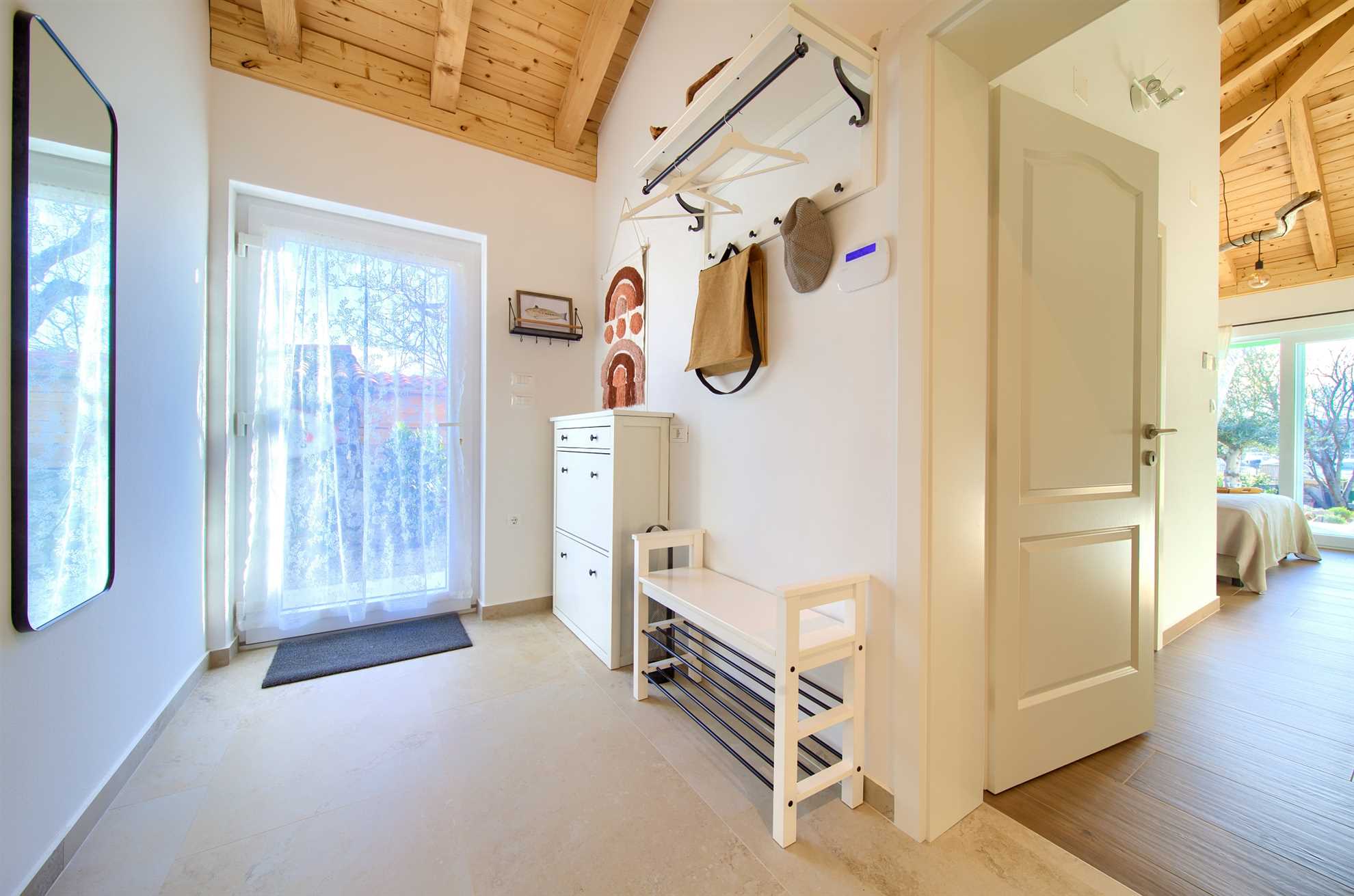 Vila BEACHFRONT s grijanim bazenom