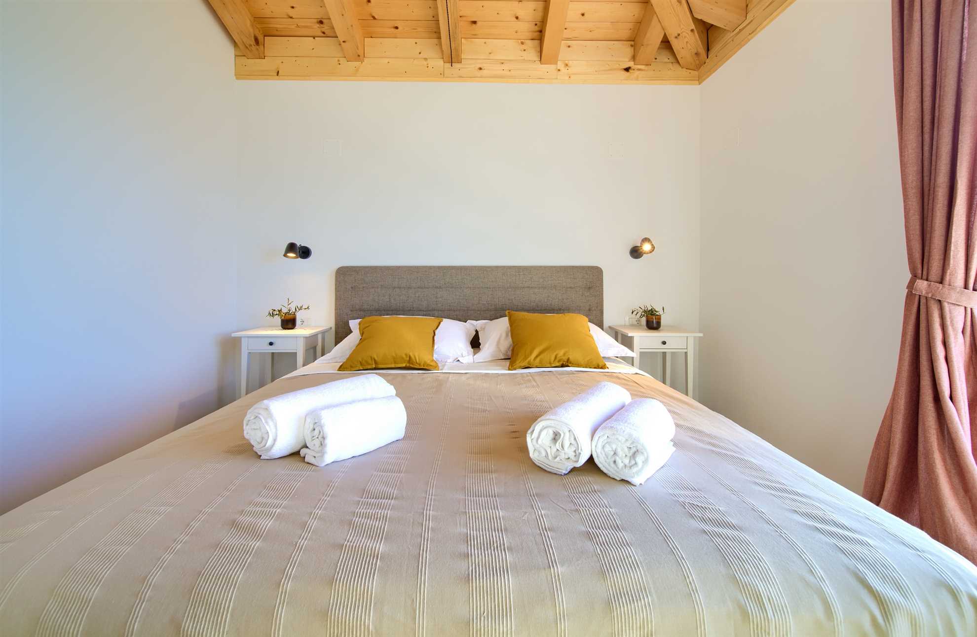 Vila BEACHFRONT s grijanim bazenom