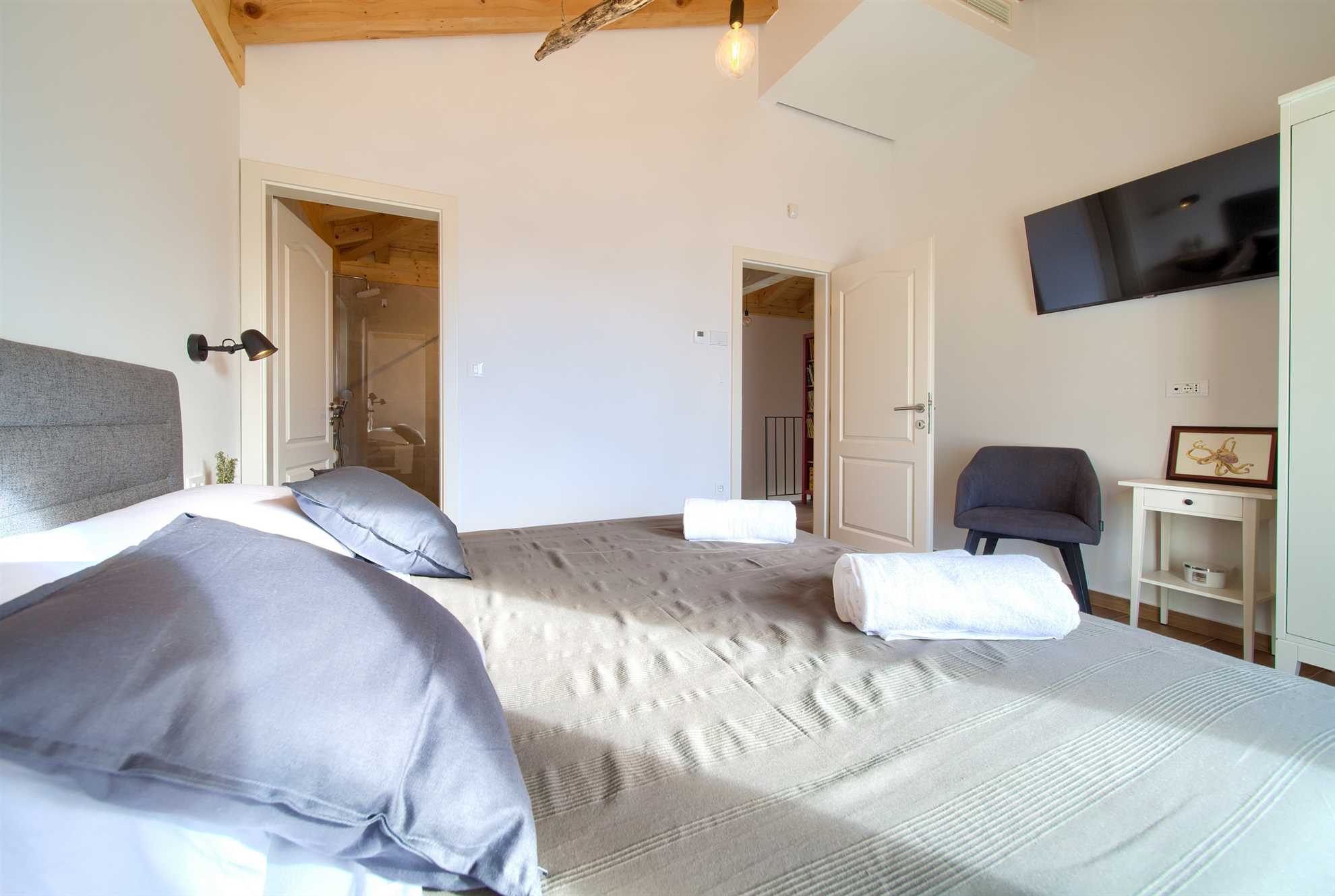 Vila BEACHFRONT s grijanim bazenom