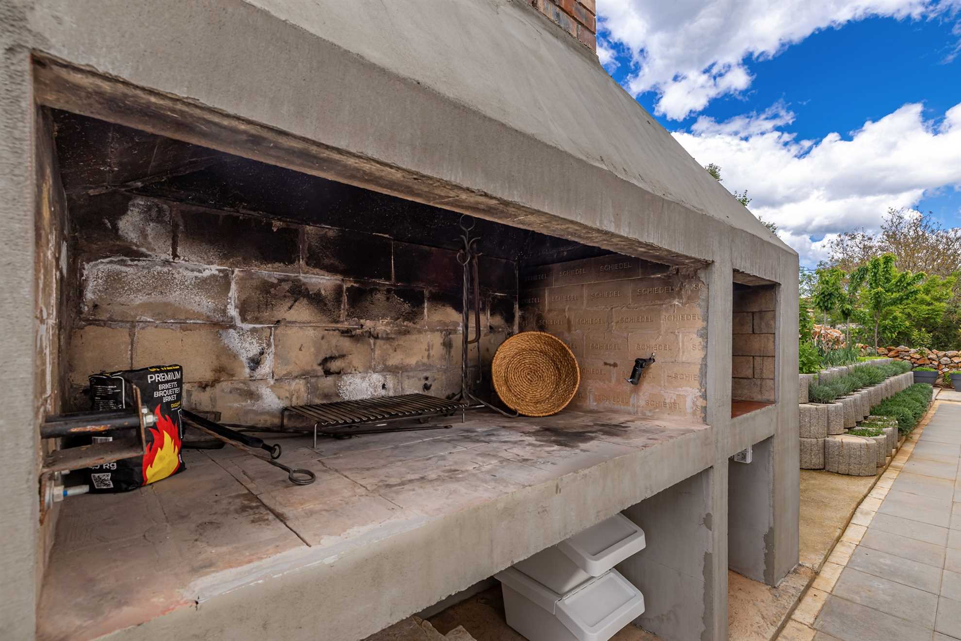 Villa SPLENDIDA con piscina privata