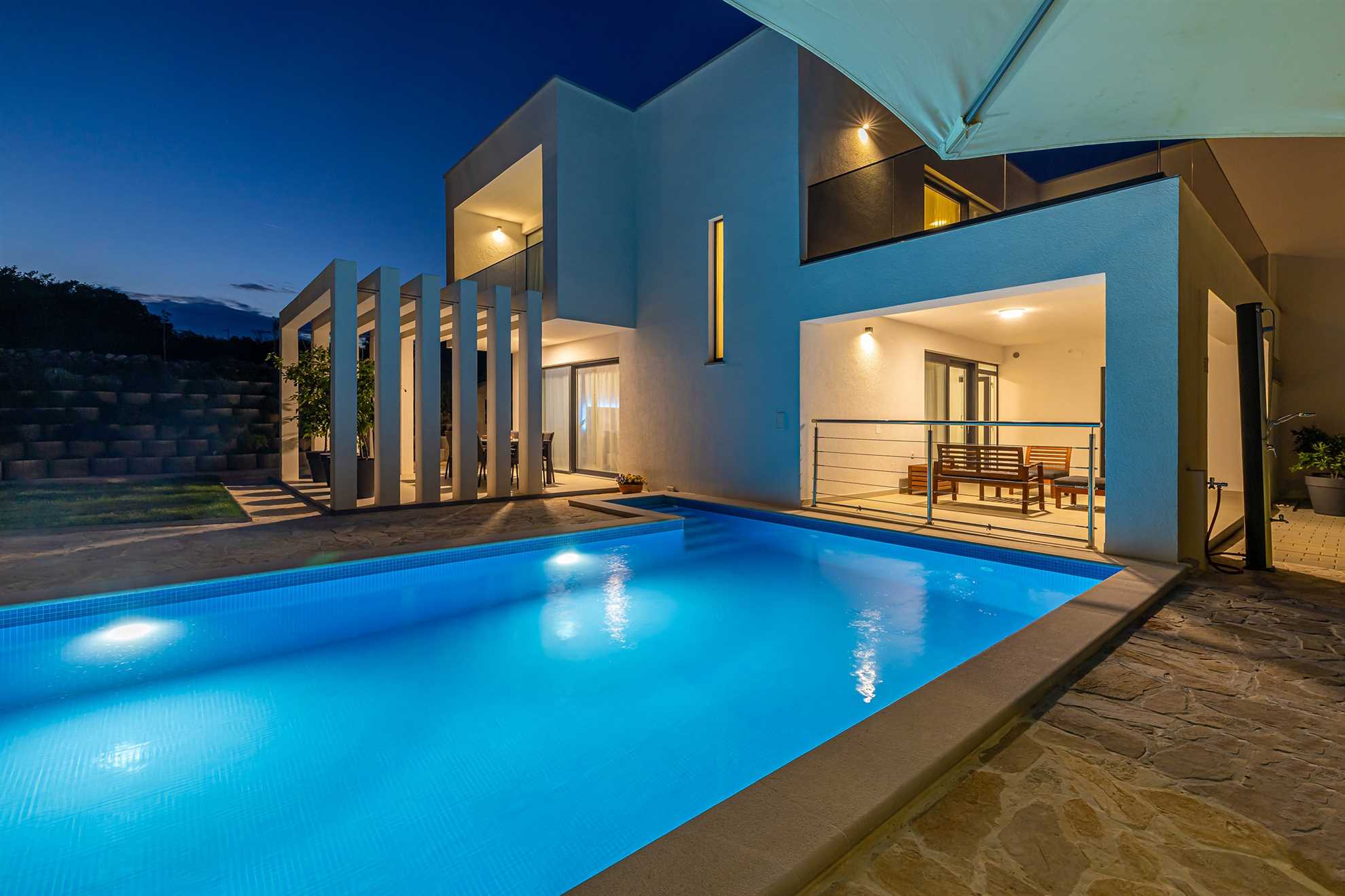 Villa SPLENDIDA con piscina privata