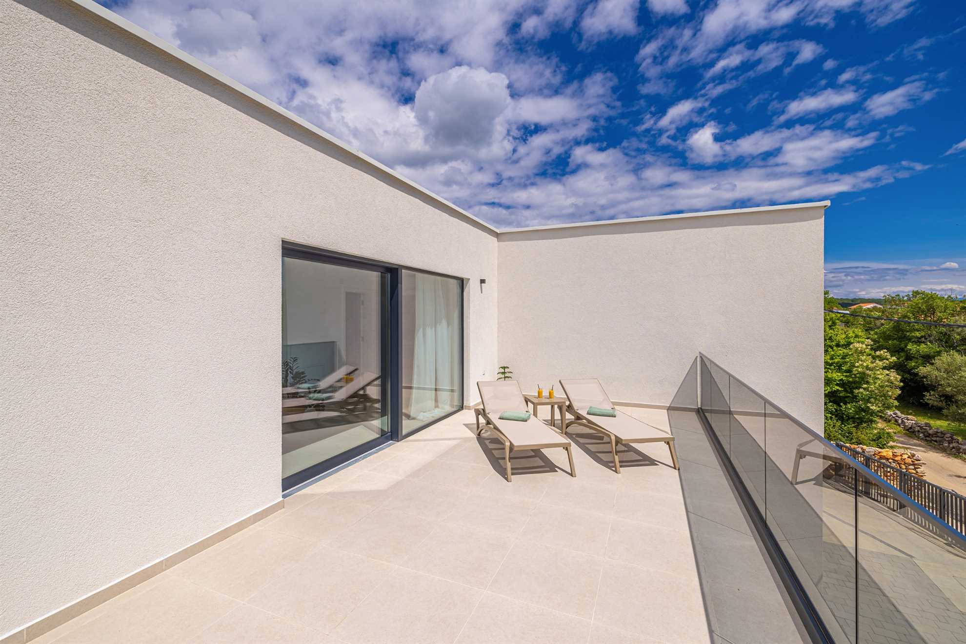 Villa SPLENDIDA con piscina privata