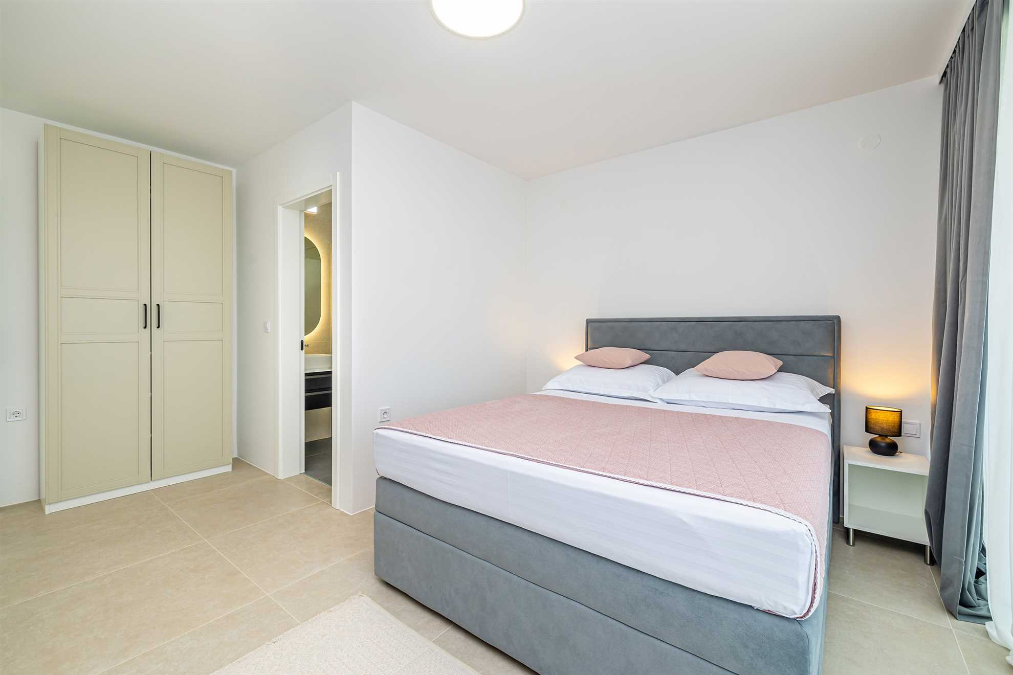 Villa SPLENDIDA con piscina privata