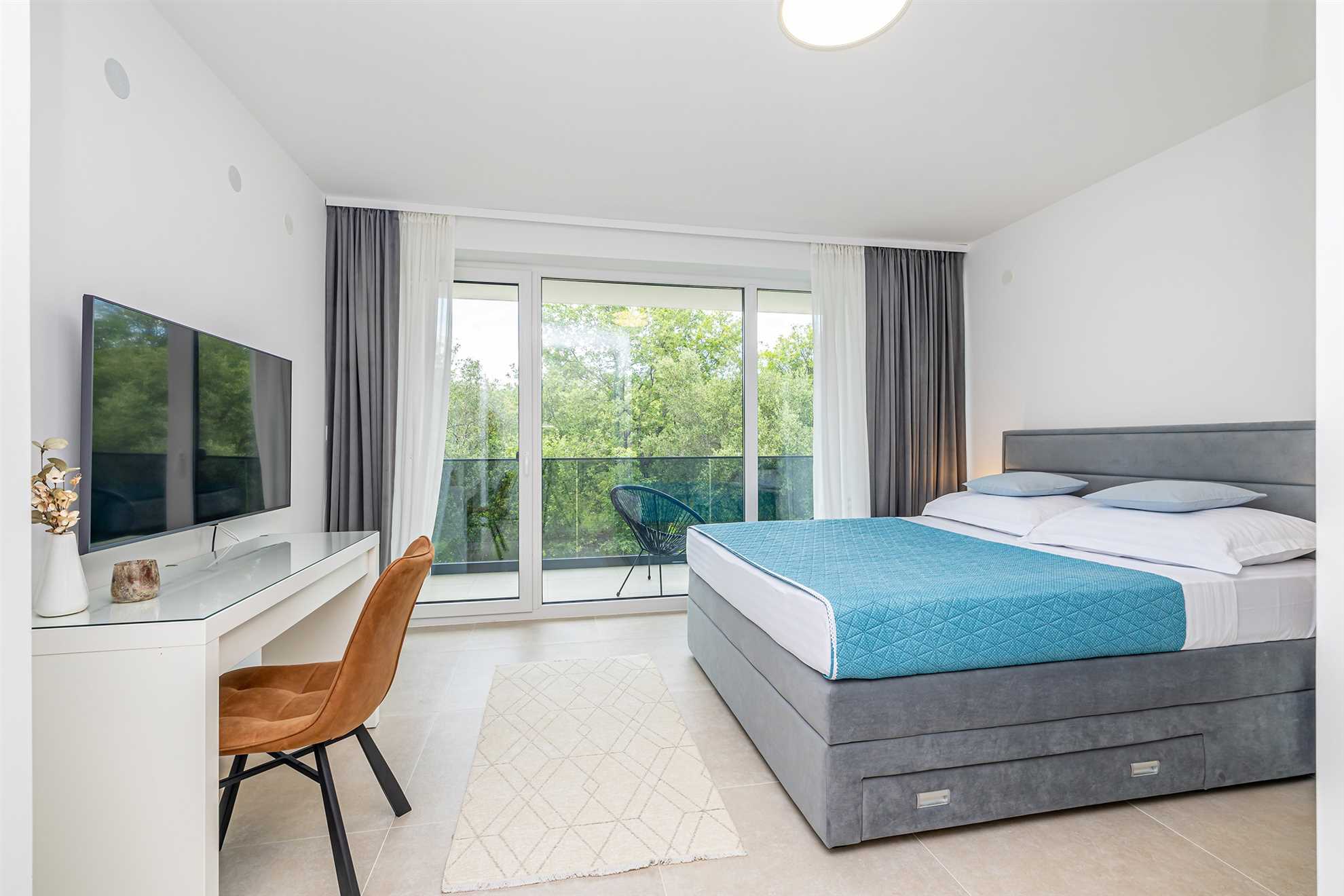 Villa SPLENDIDA con piscina privata