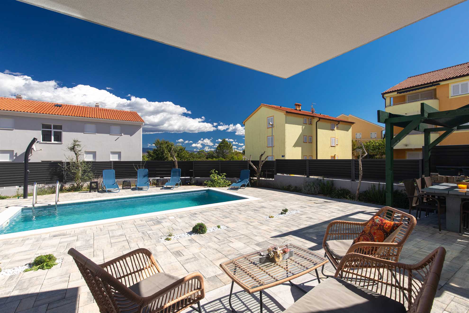 Appartamento PATRICK con piscina privata