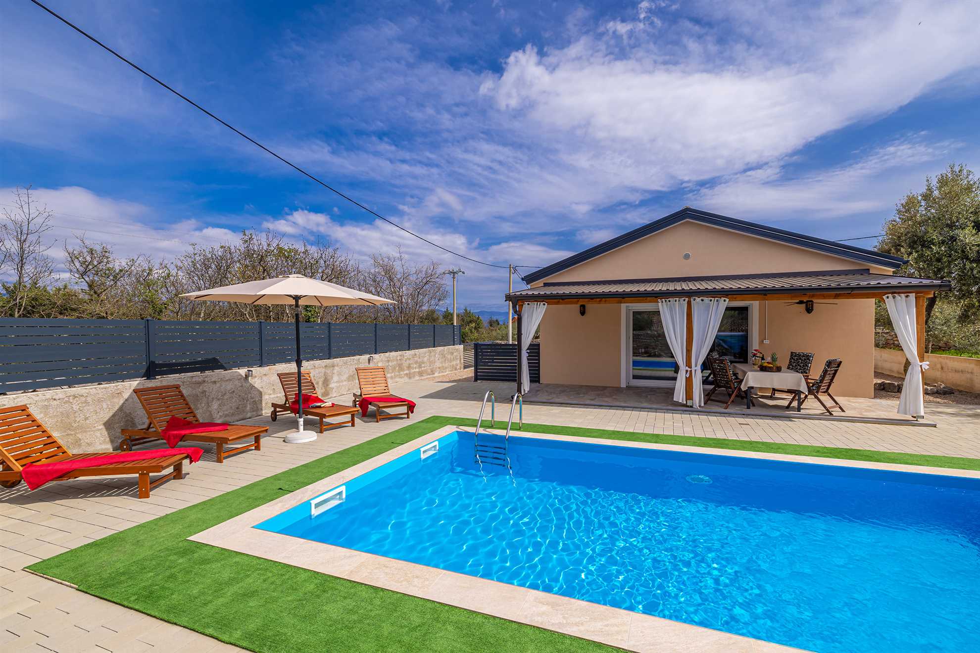 Holiday house ASLAN with pool