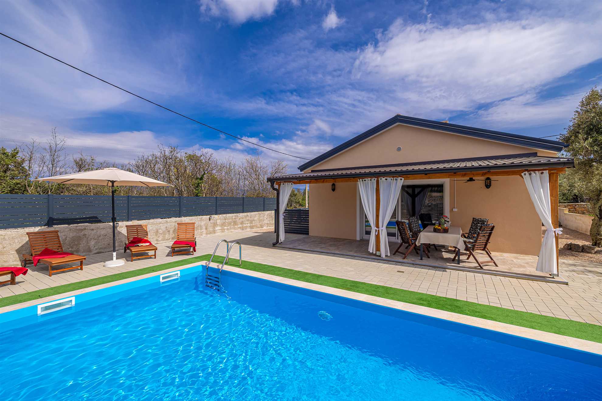 Holiday house ASLAN with pool